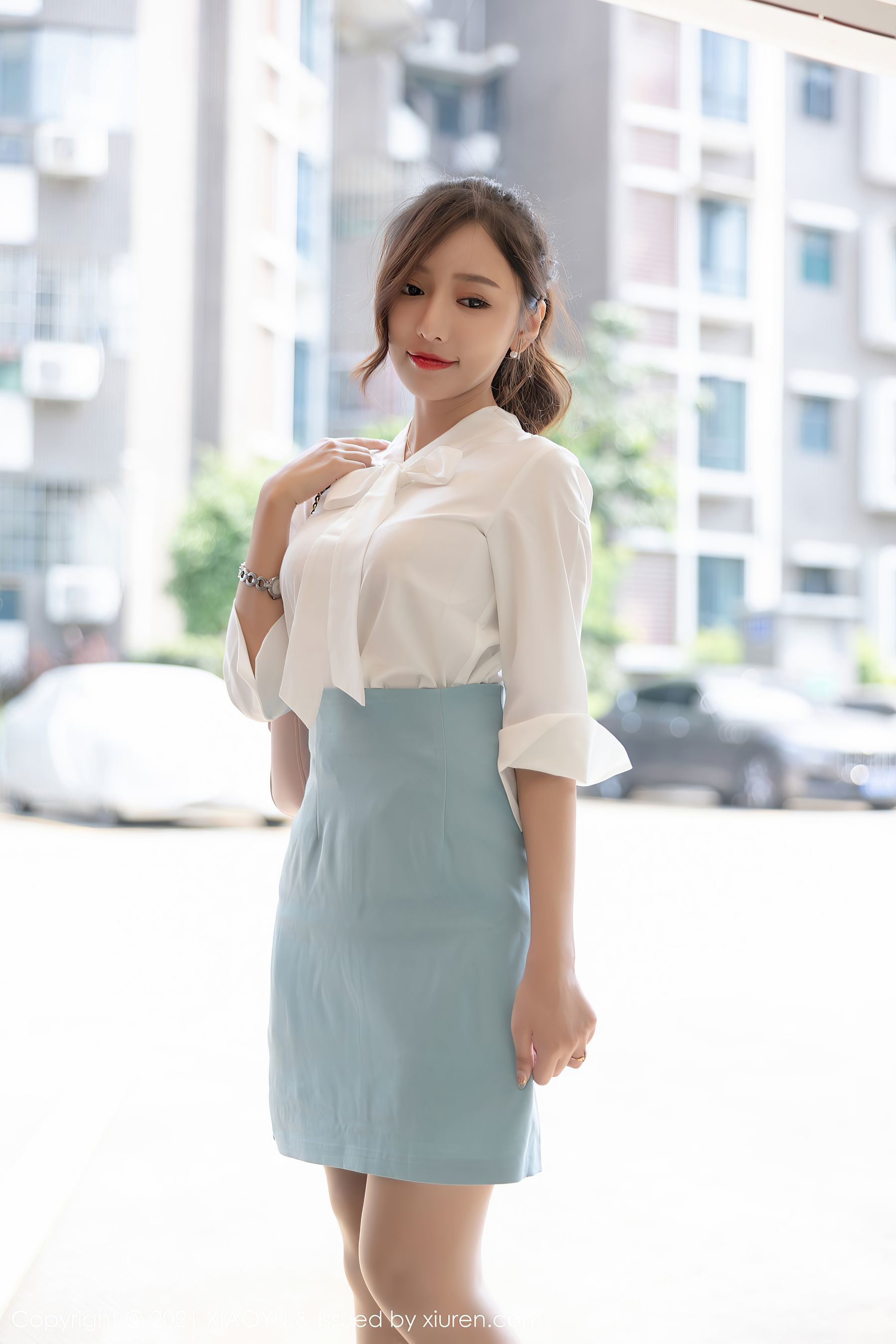 语画界XIAOYU Vol.635 王馨瑶Yanni气质街拍写真