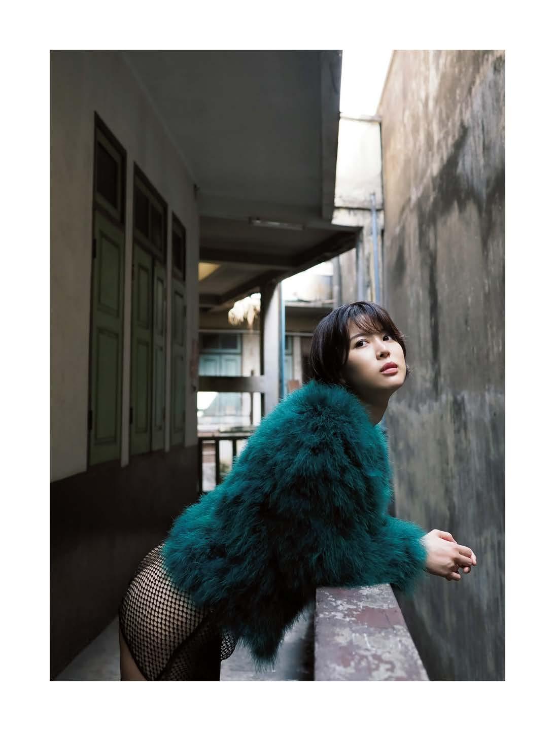 アズ アイ アム -あるがままに- 葵つかさ写真集 [109P