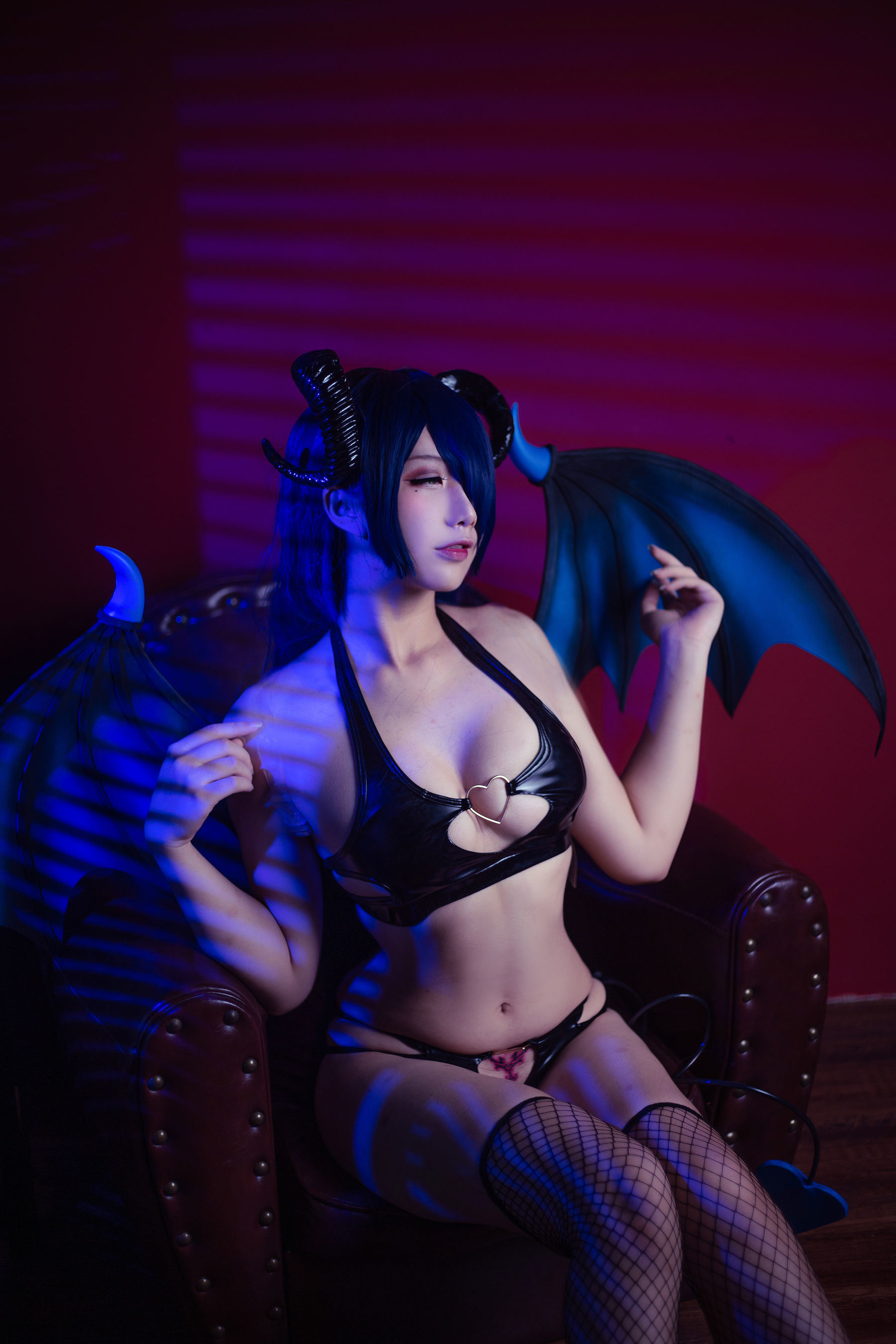 [福利COS] 动漫博主九曲Jean - 小恶魔