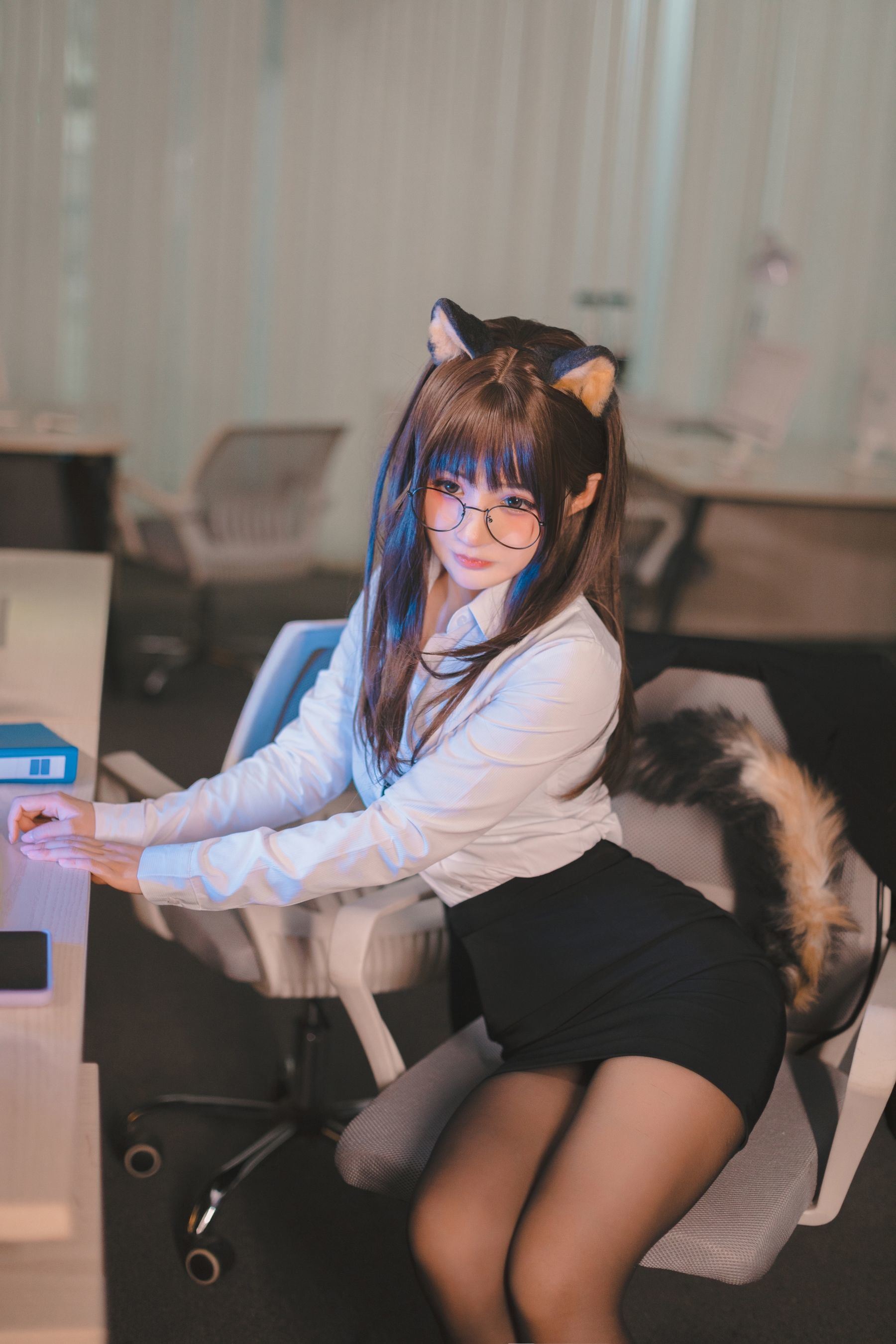 ฟู๋ลี่ COS] ซากุไร นิเนะ - ชิบะอินุ OL