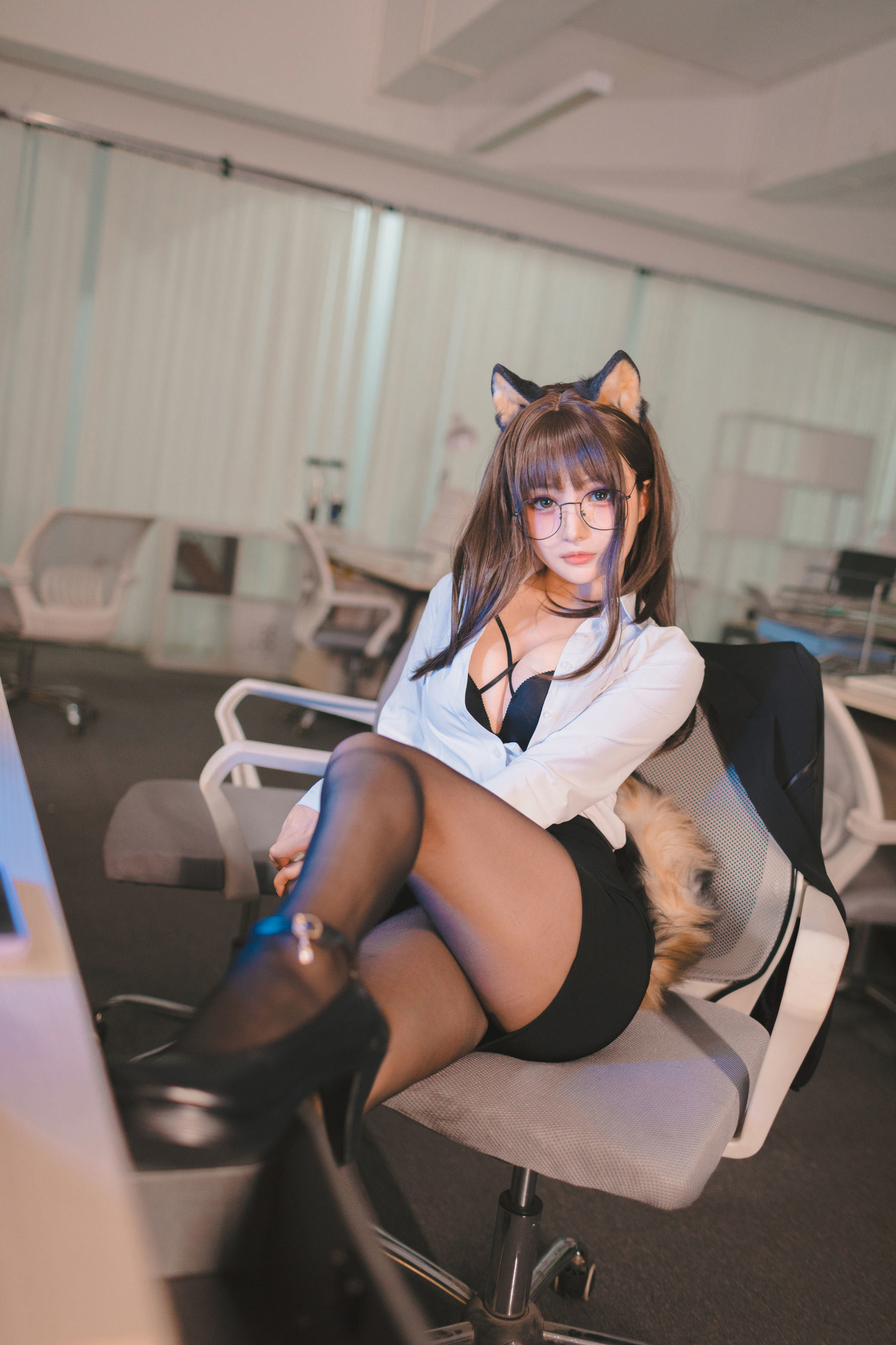 ฟู๋ลี่ COS] ซากุไร นิเนะ - ชิบะอินุ OL