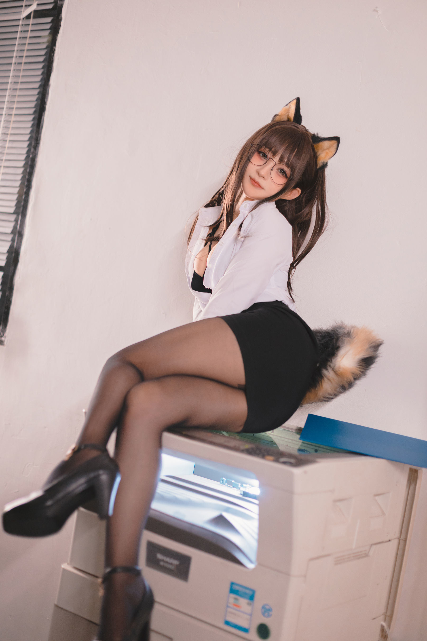 ฟู๋ลี่ COS] ซากุไร นิเนะ - ชิบะอินุ OL