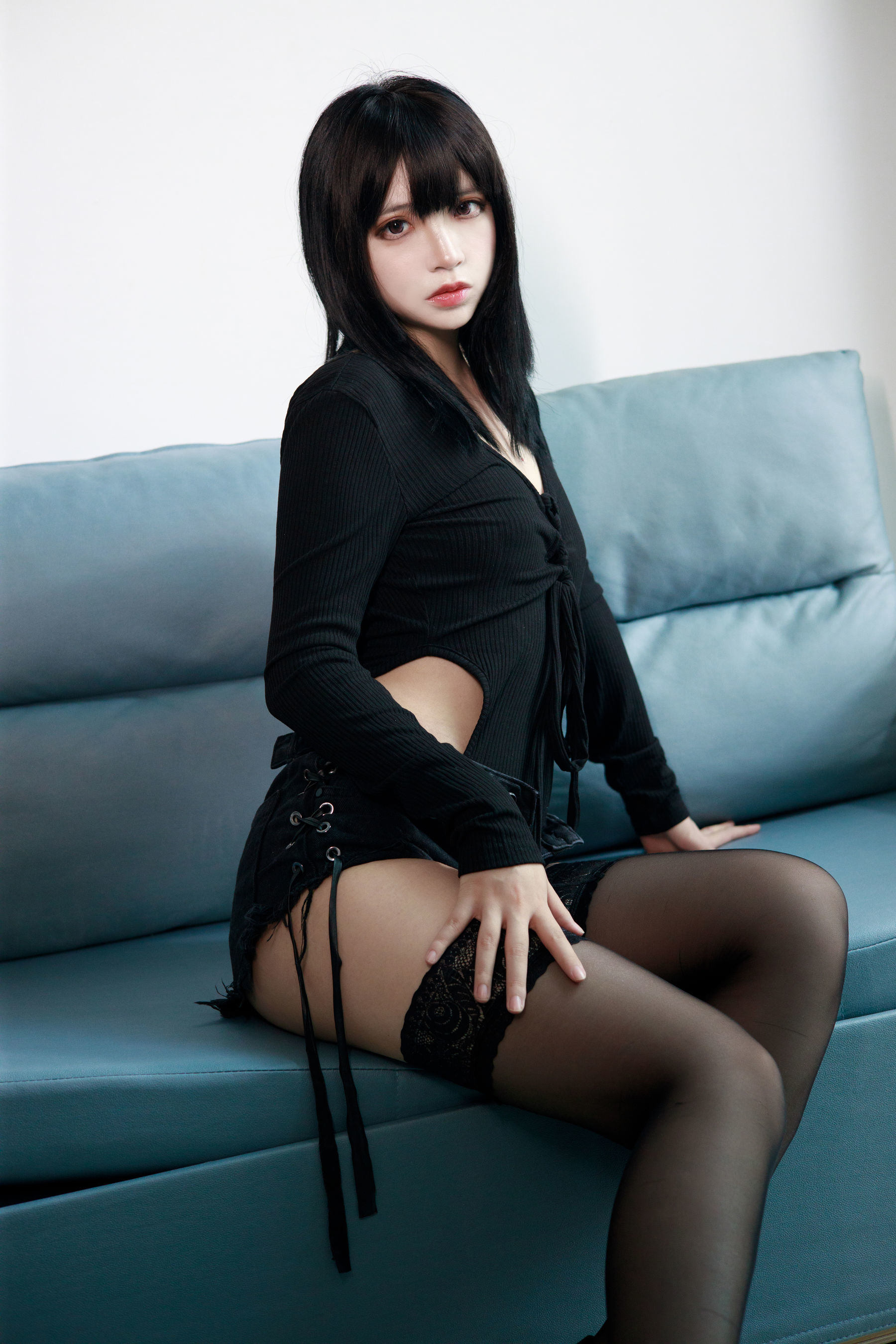 疯猫ss 黑毛衣短裤 Cosplay