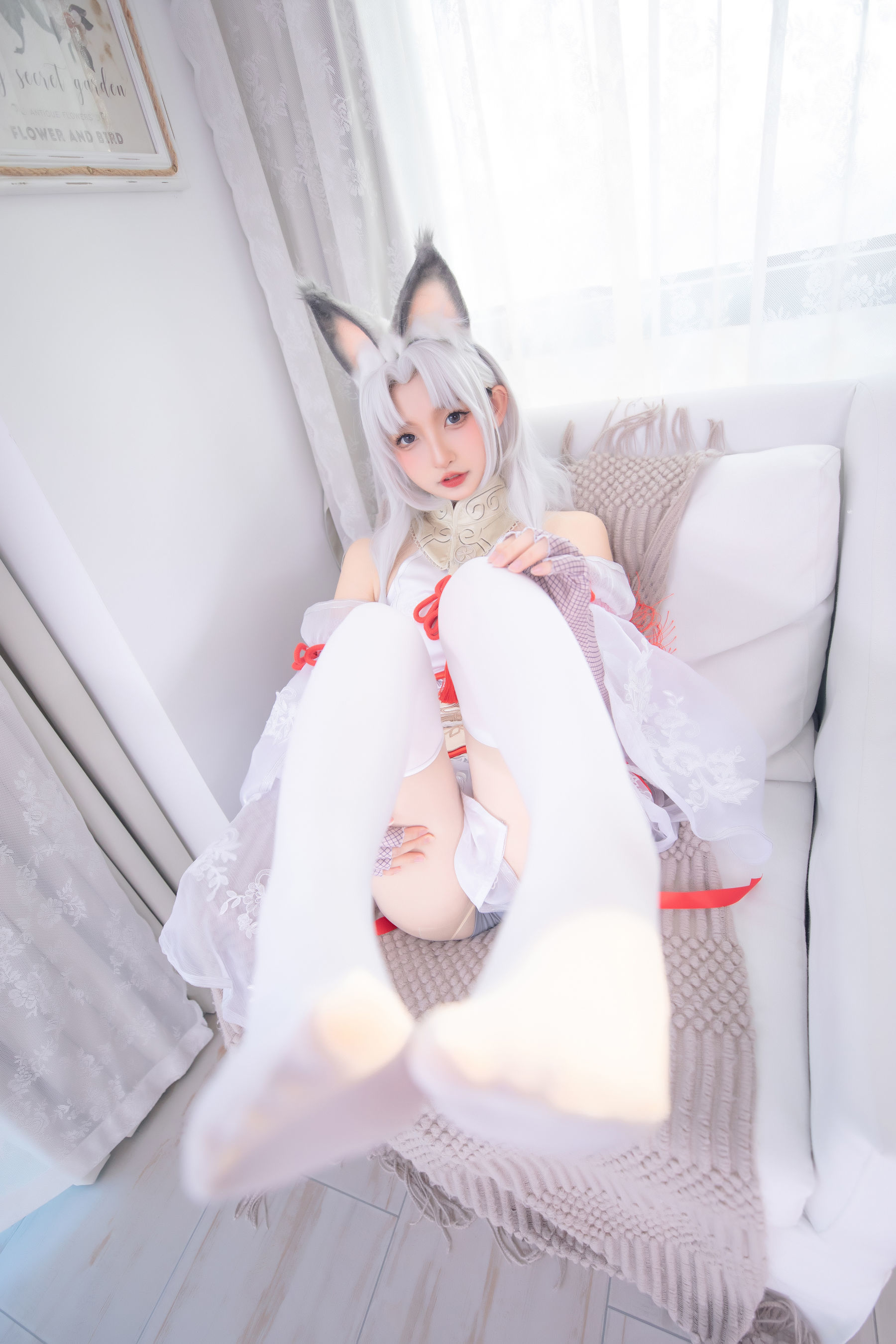 [网红COS] 萝莉神楽板真冬 白丝胡桃