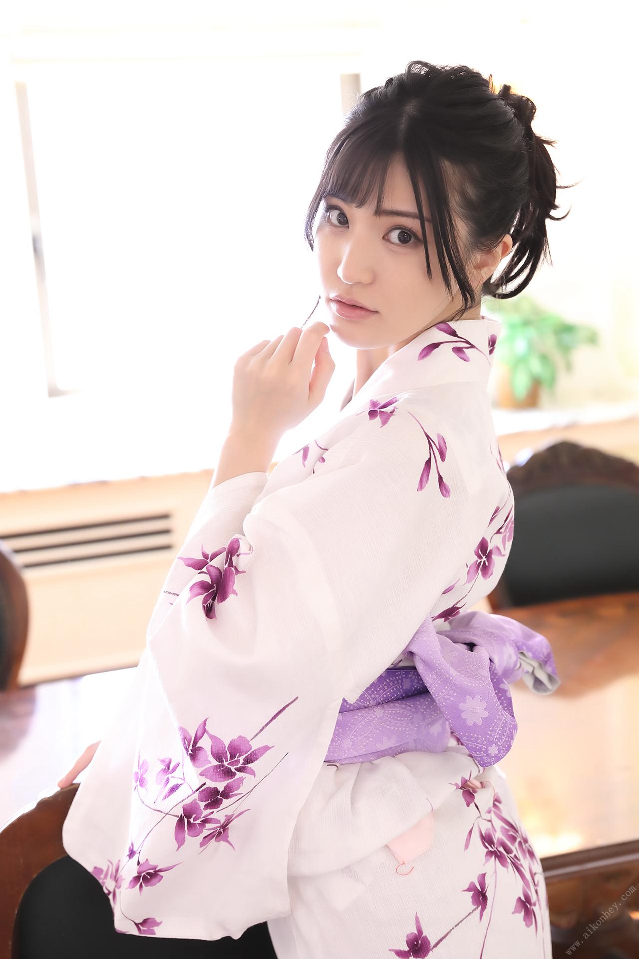 高橋しょう子 ラブ ラブ ショー アサ芸セクシー女優写真集[72P
