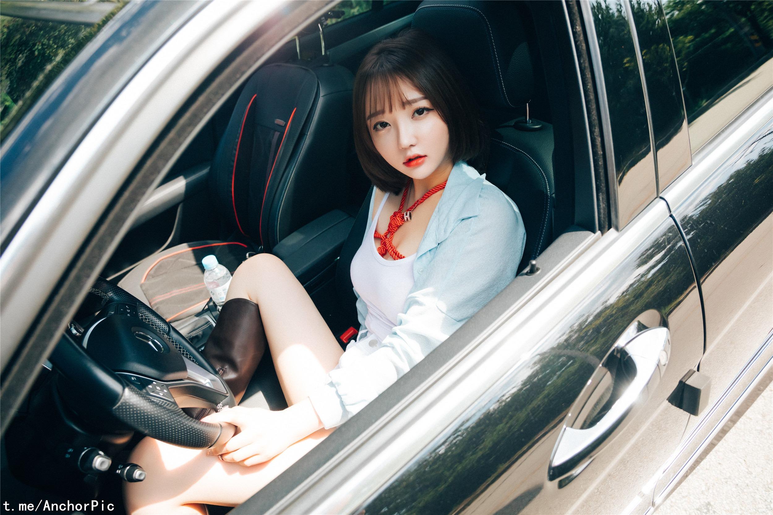 [Loozy] Son Ye-Eun (손예은) – SM CarXXX [118P]