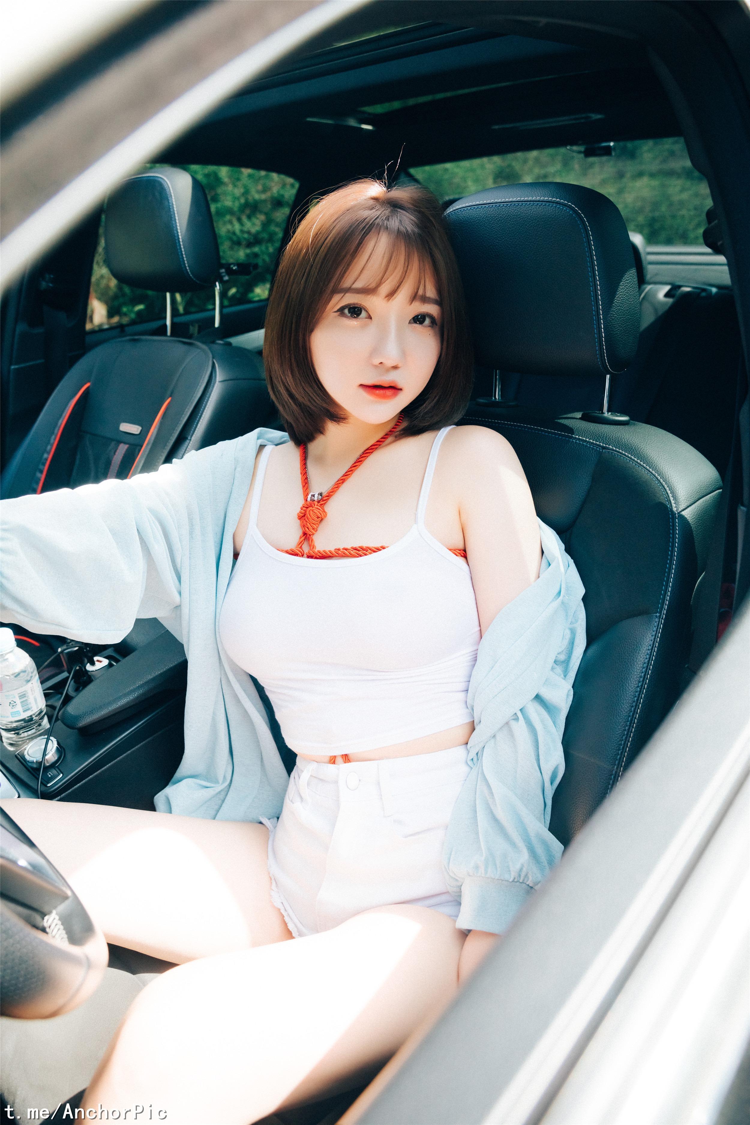 [Loozy] Son Ye-Eun (손예은) – SM CarXXX [118P]