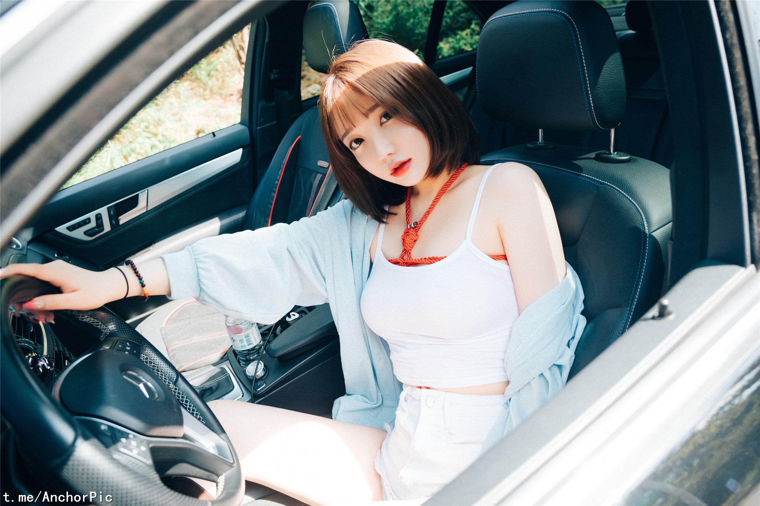 [Loozy] Son Ye-Eun (손예은) – SM CarXXX [118P]