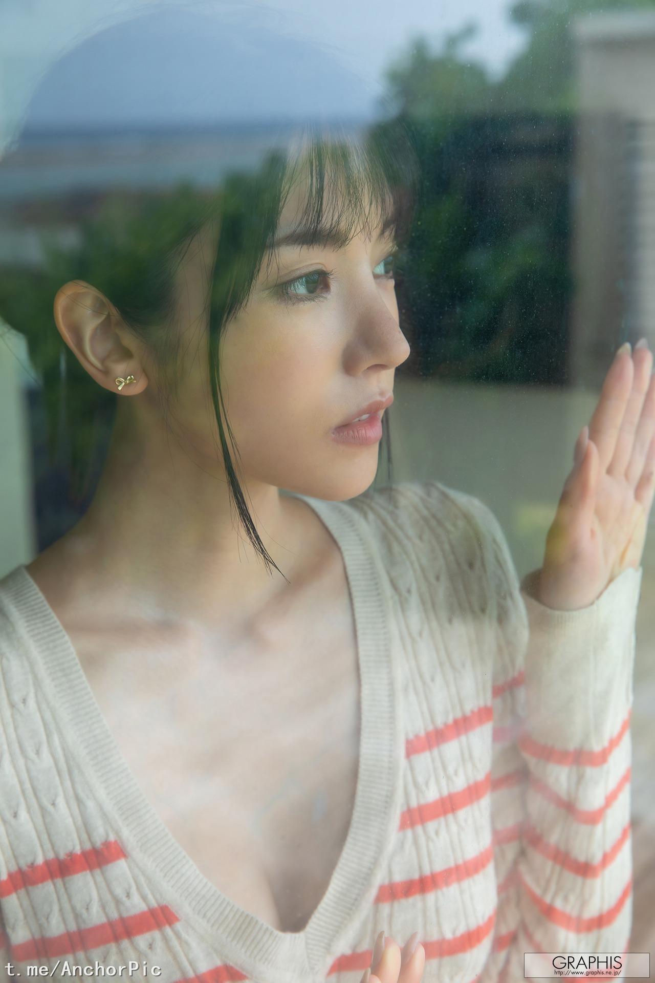 [Graphis] Gals – Karen Kaede 楓カレン「Tropical Tour!」141P