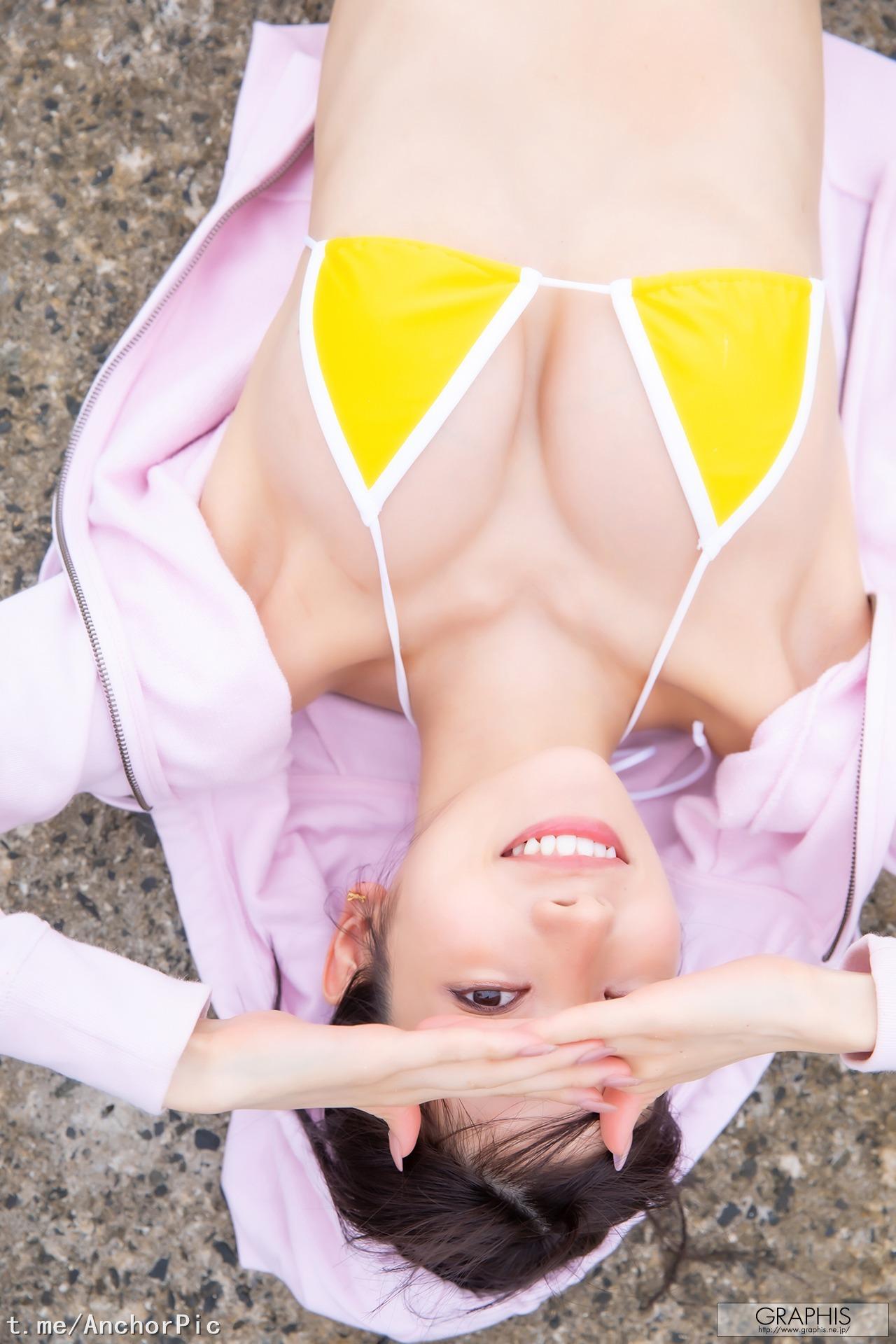 [Graphis] Gals – Karen Kaede 楓カレン「Tropical Tour!」141P