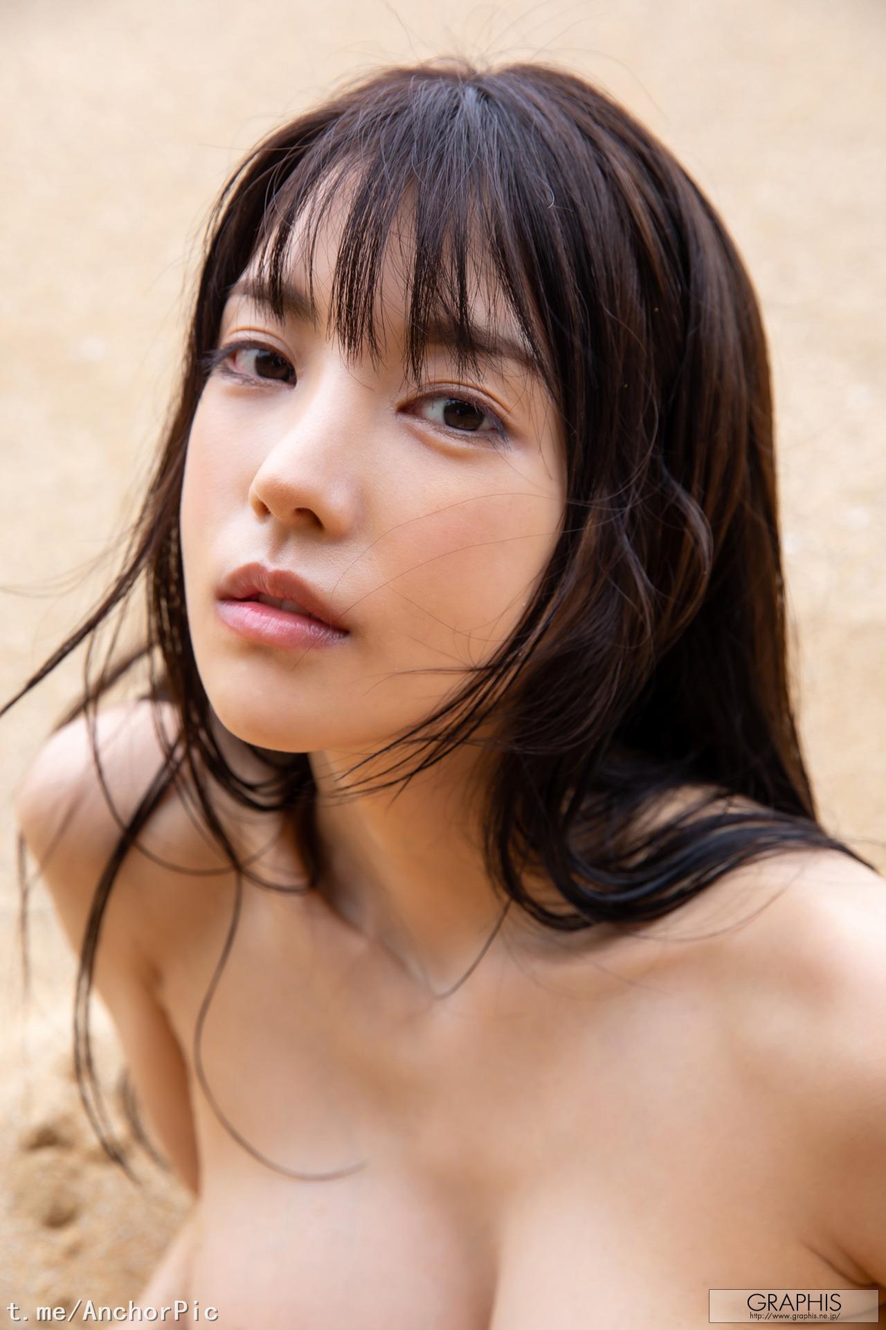 [Graphis] Gals – Karen Kaede 楓カレン「Tropical Tour!」141P