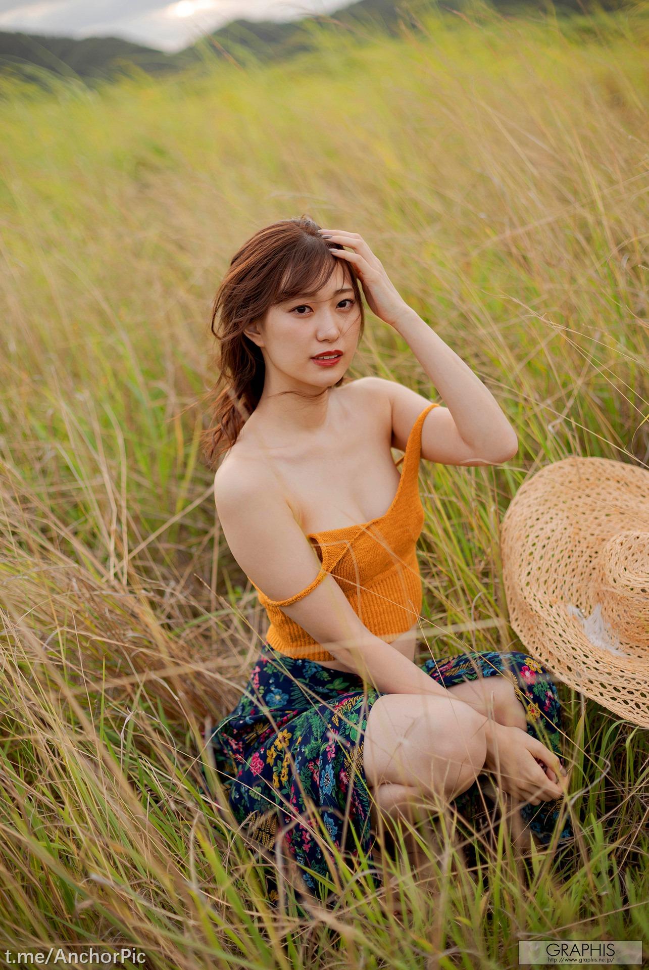 [Graphis] Gals – Akari Mitani 美谷朱里「Ravish」141P