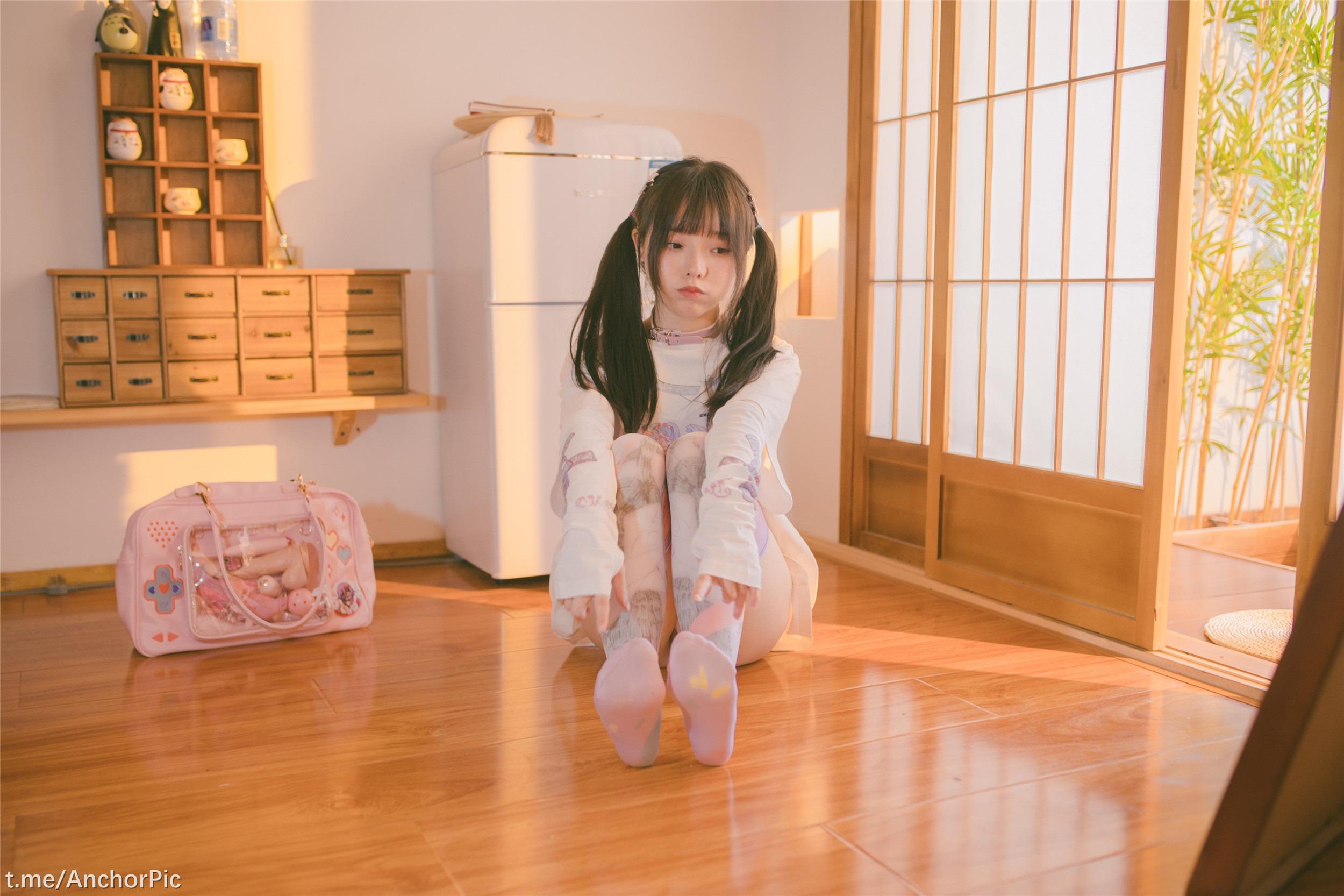 六味帝皇酱 - 午后少女 84P