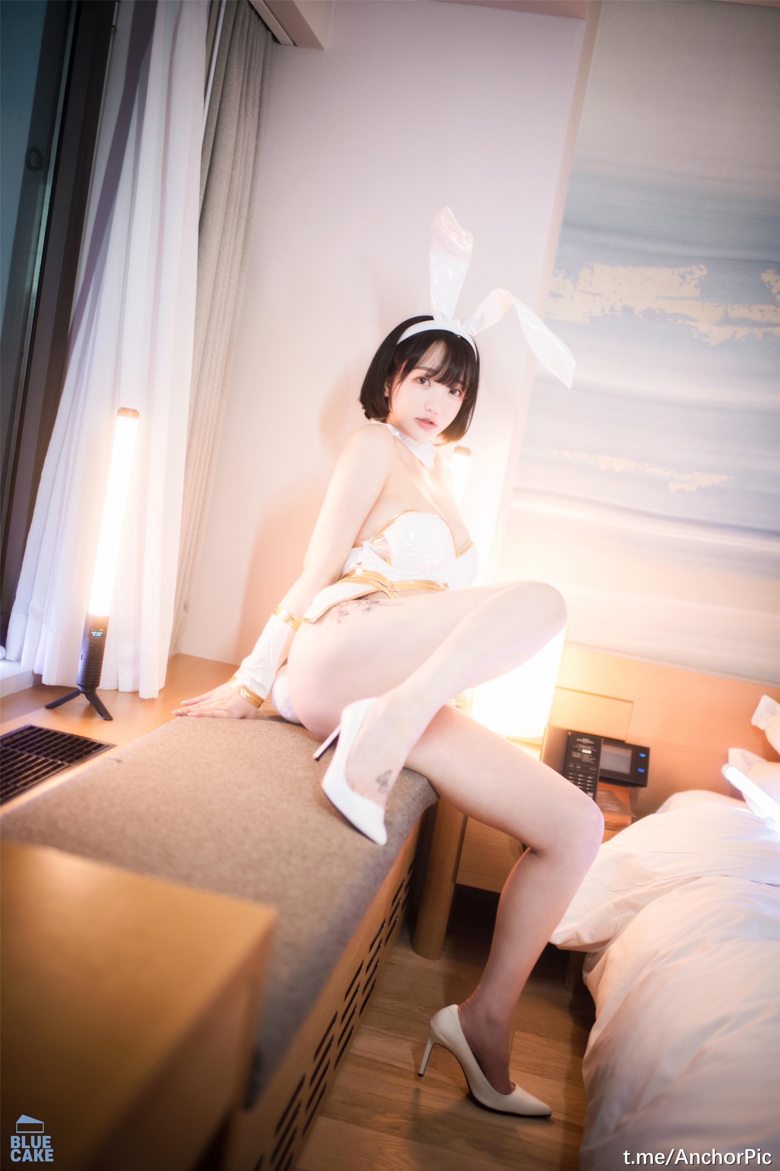 [BLUECAKE] YeEun - BunnyLuXXX [98P]