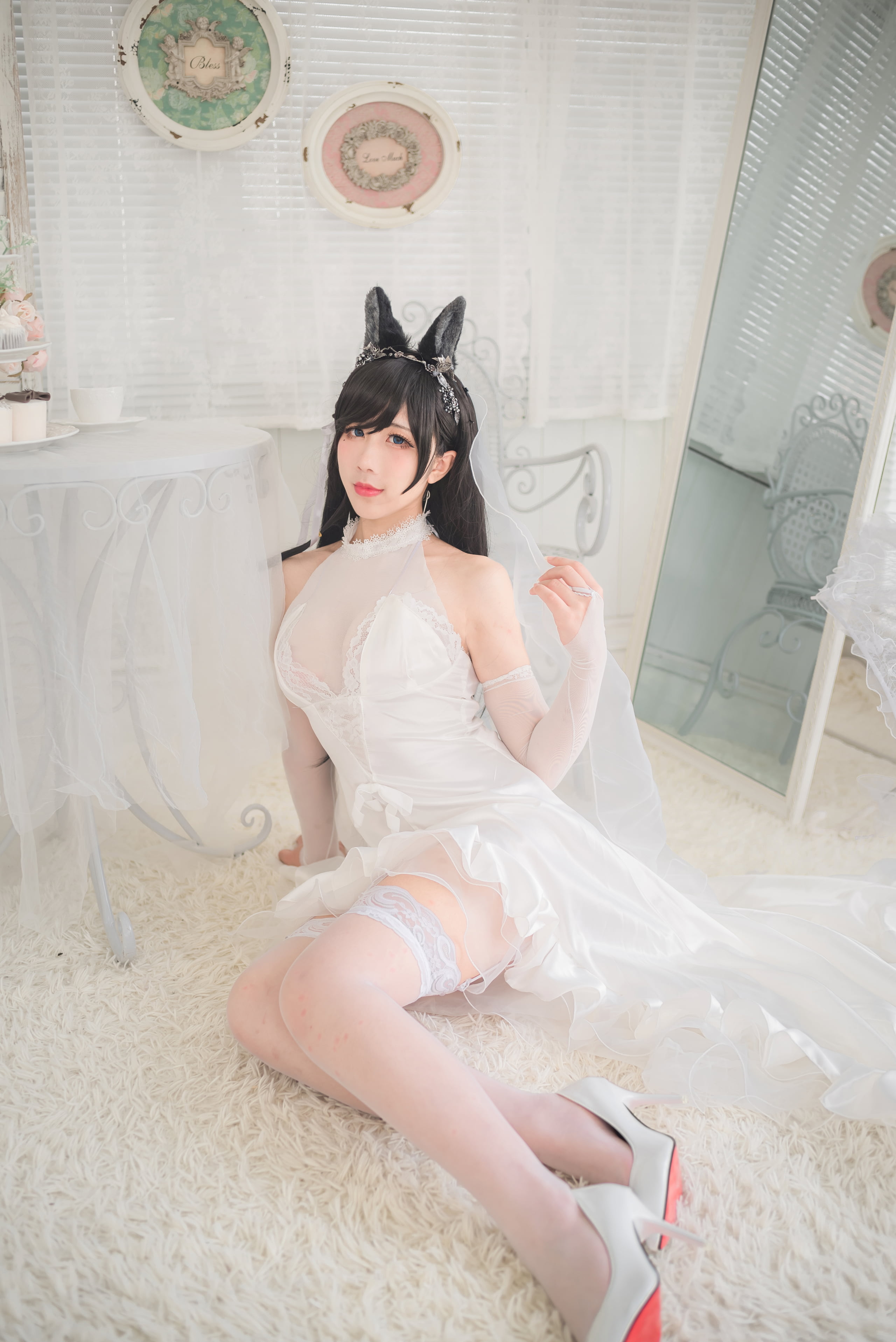Cửu Khúc Jean - Ái Đang váy cưới