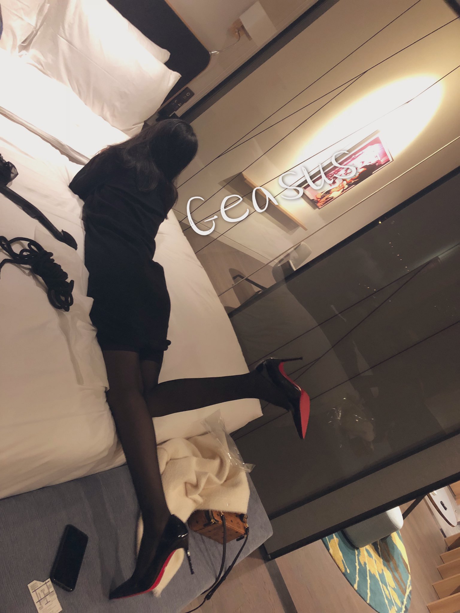 Twitter's top-quality goddess Ling Er's explicit private photos 97P
