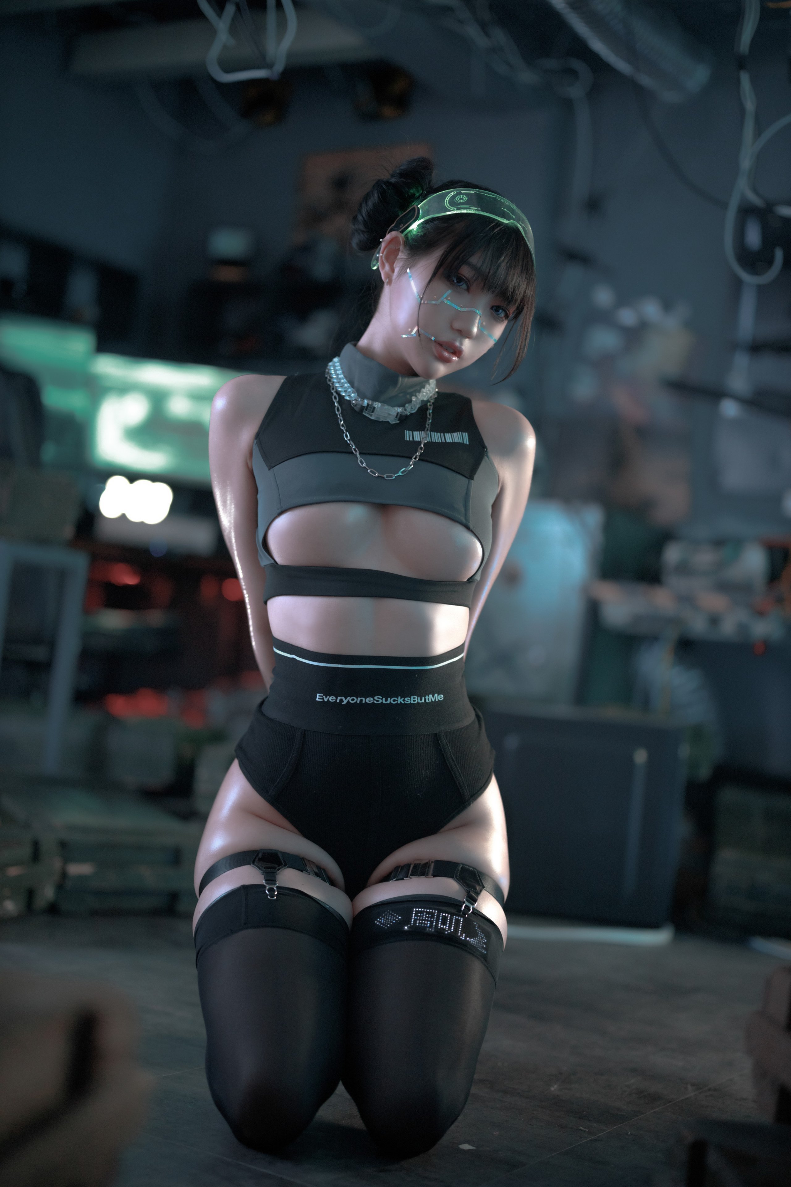 Zhou Ji is a cute bunny bionic humanoid