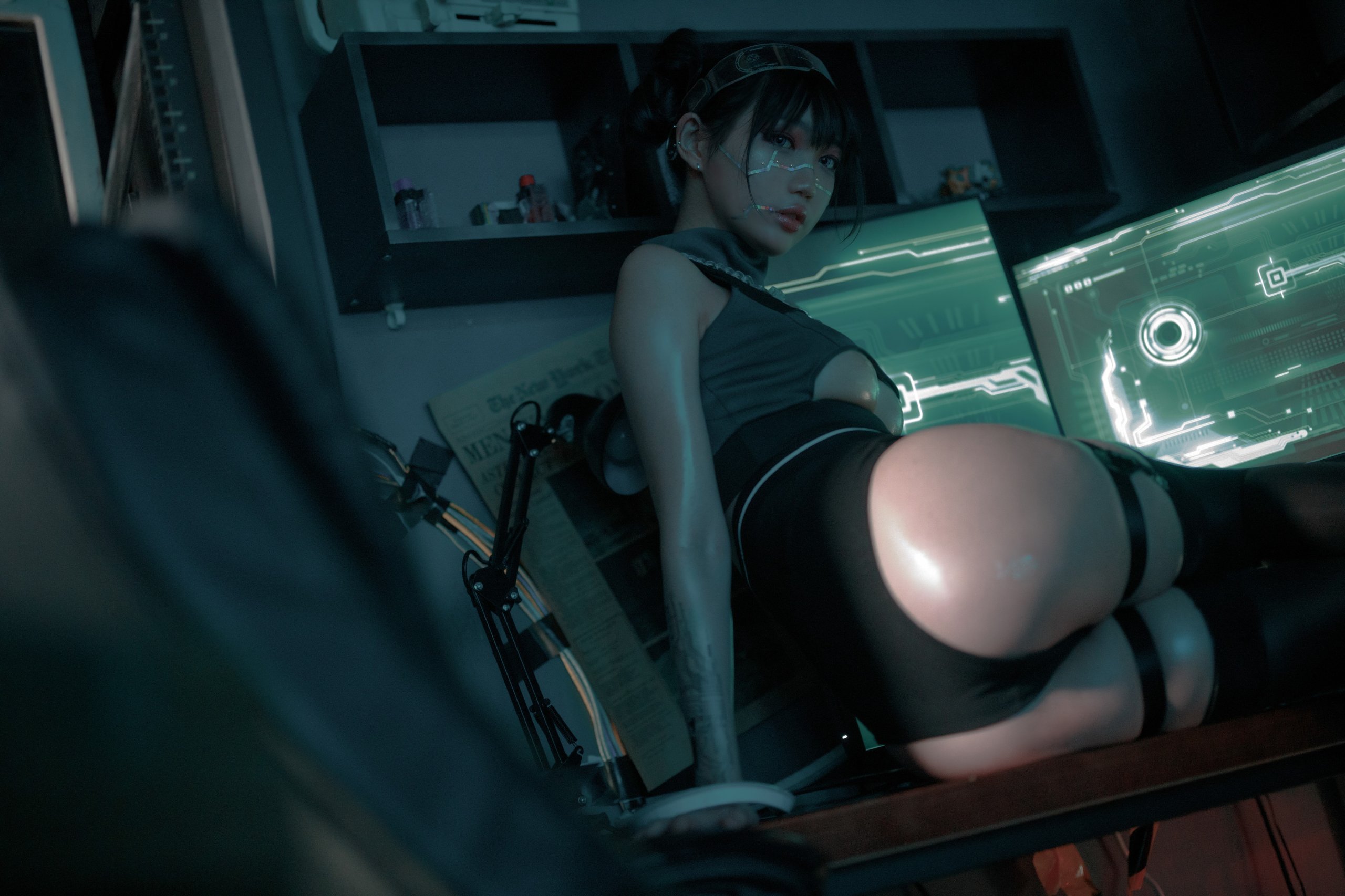 Zhou Ji is a cute bunny bionic humanoid