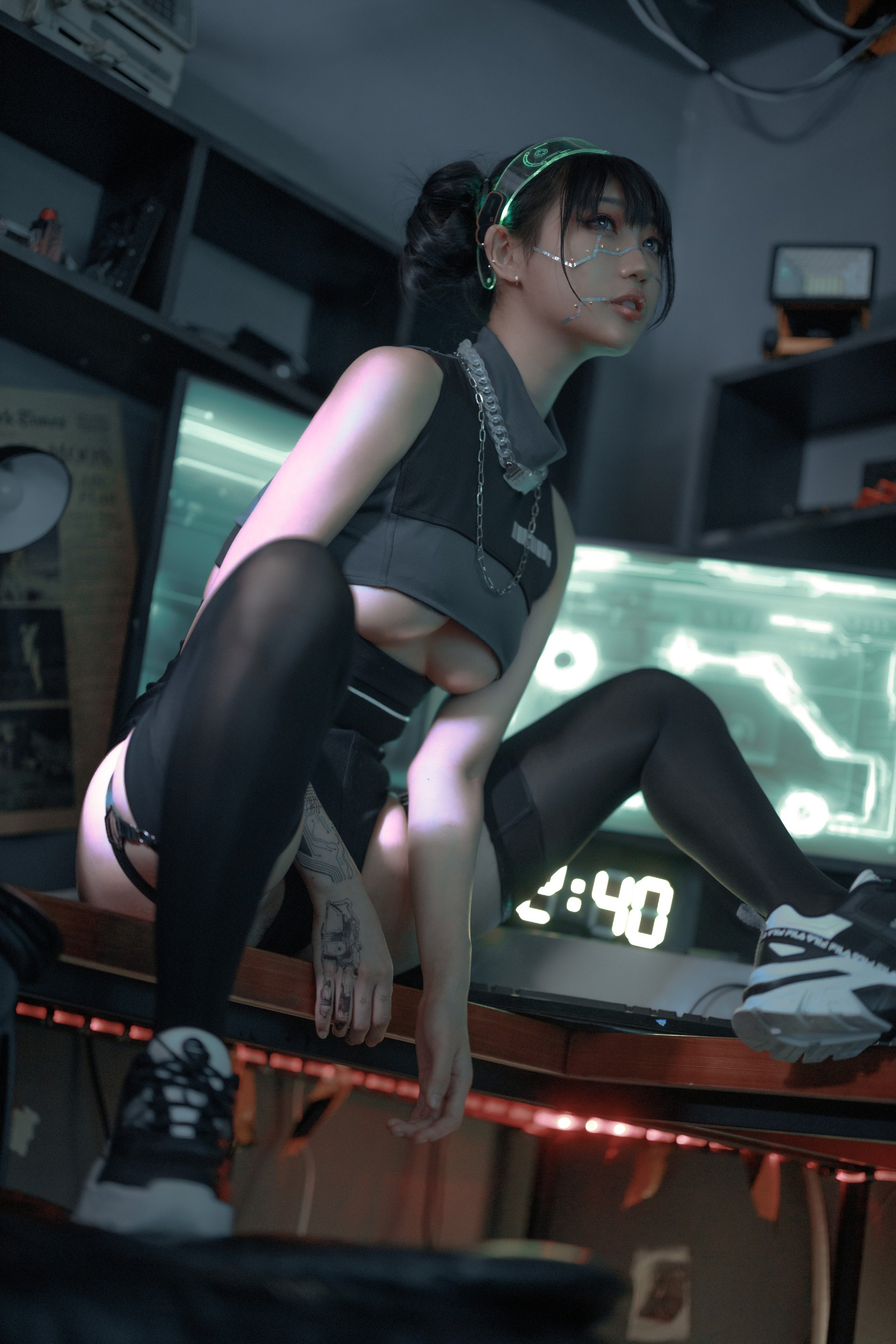 Zhou Ji is a cute bunny bionic humanoid