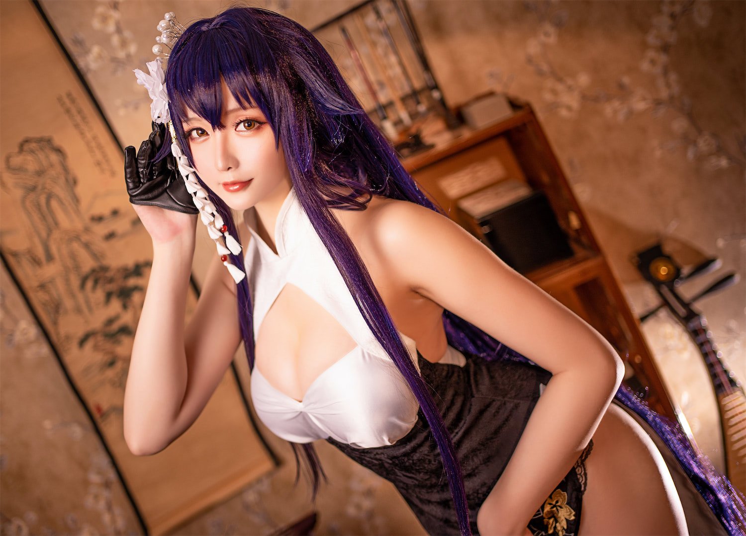 Xing Zhi Chichi - My Wife's Qipao