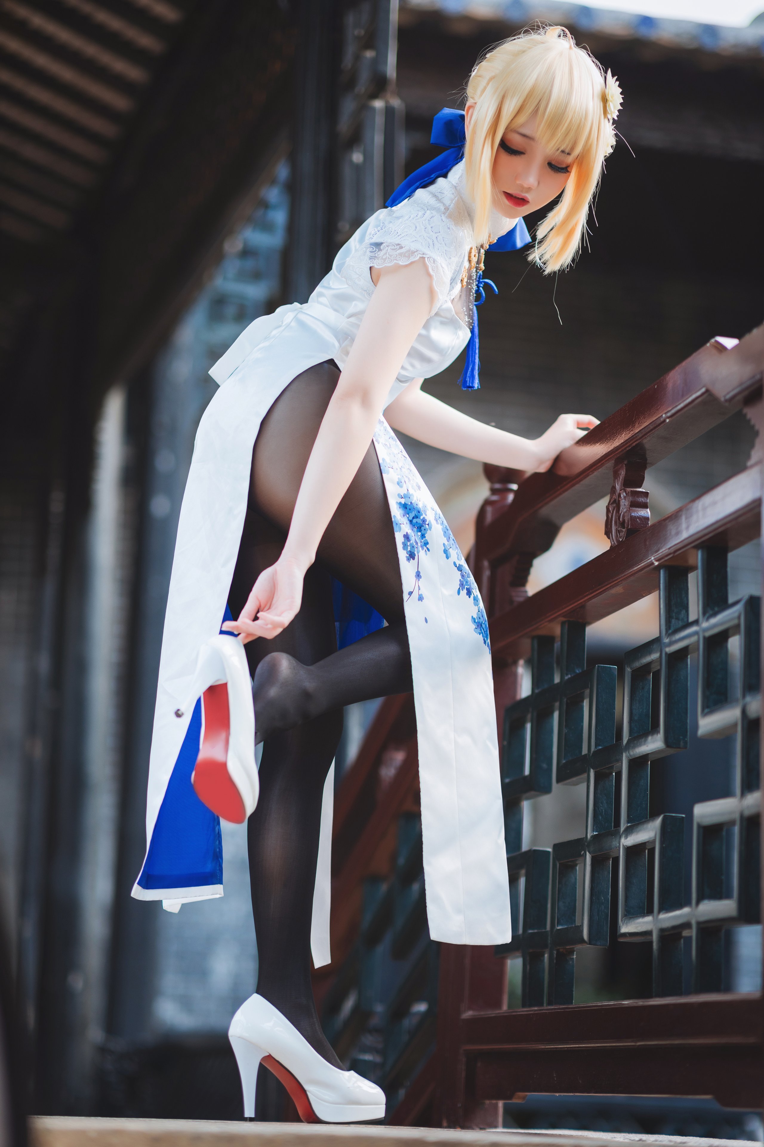 Men Men Tan] Saber Qipao