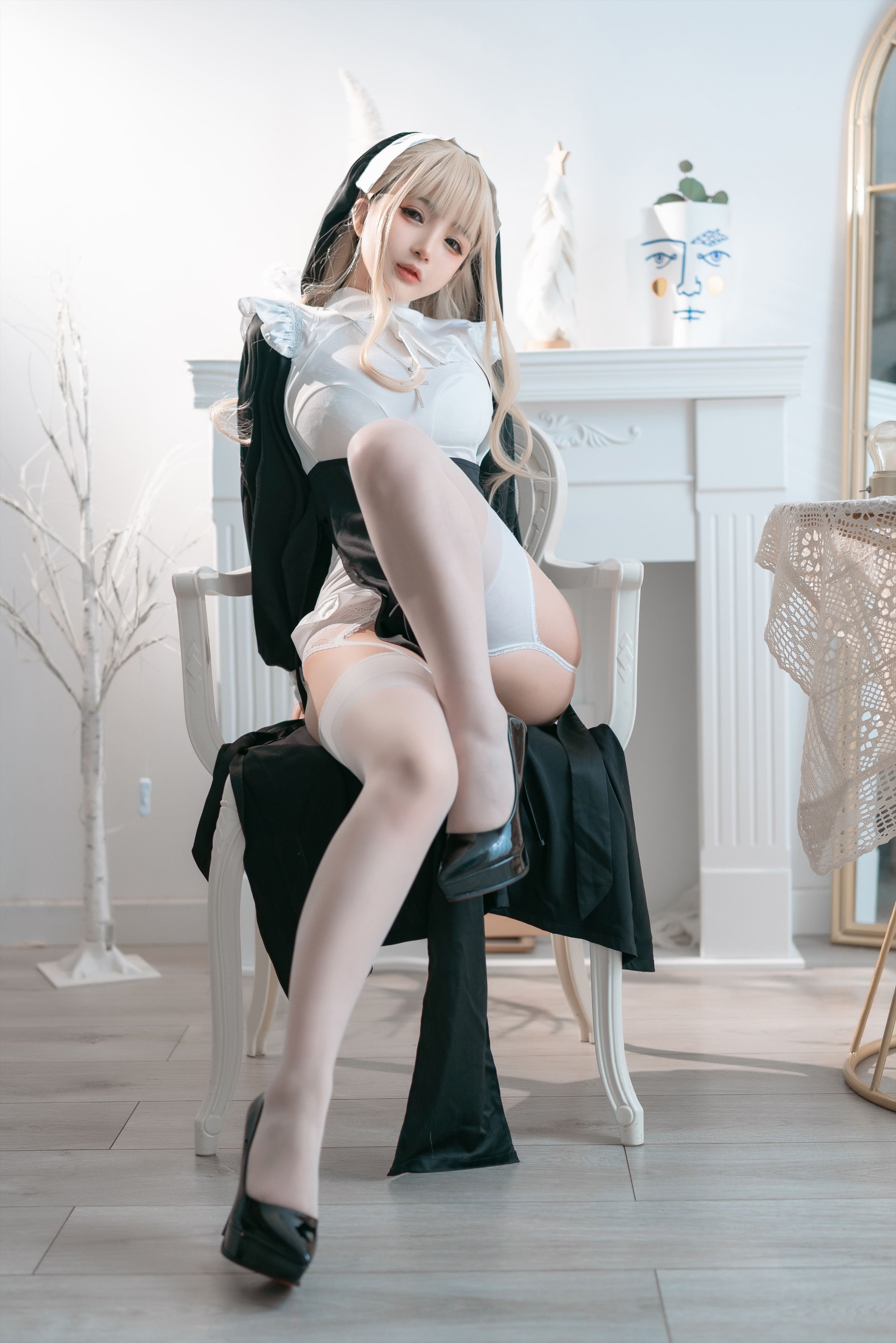 Sakurai Ningning - Nun