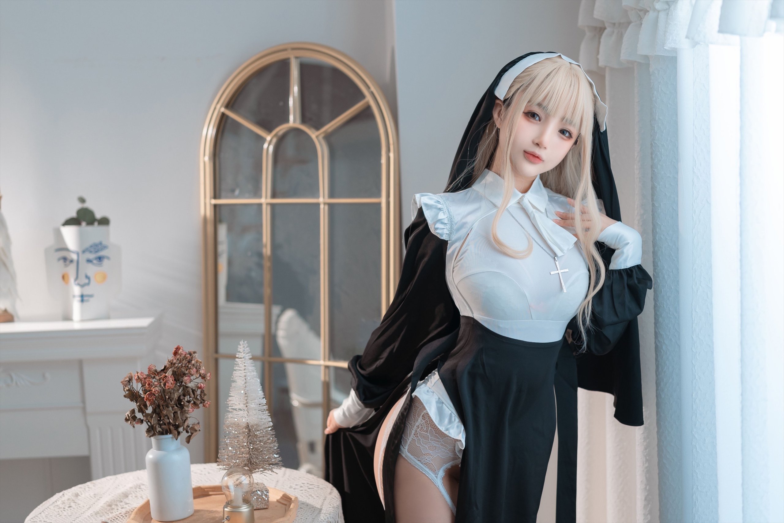 Sakurai Ningning - Nun