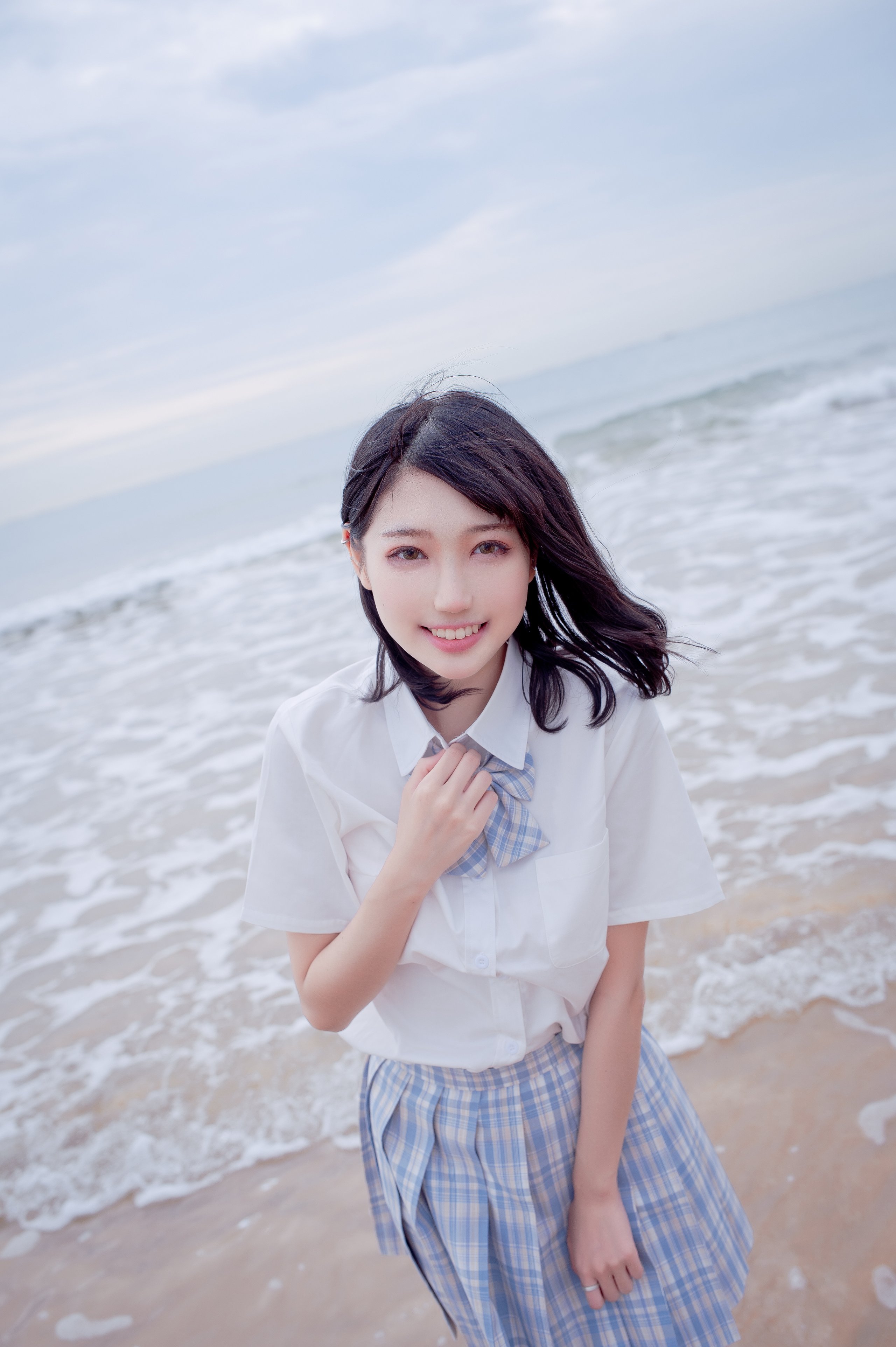 Zhou Kì là thỏ thỏ dễ thương - Biển JK