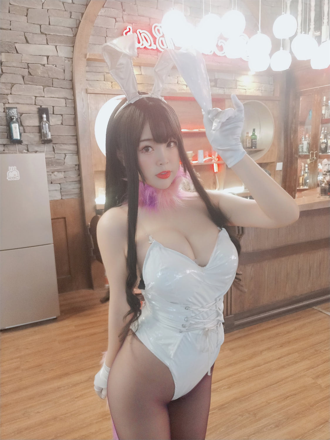 Bai Ye Ye - Demon Sister Bunny Girl