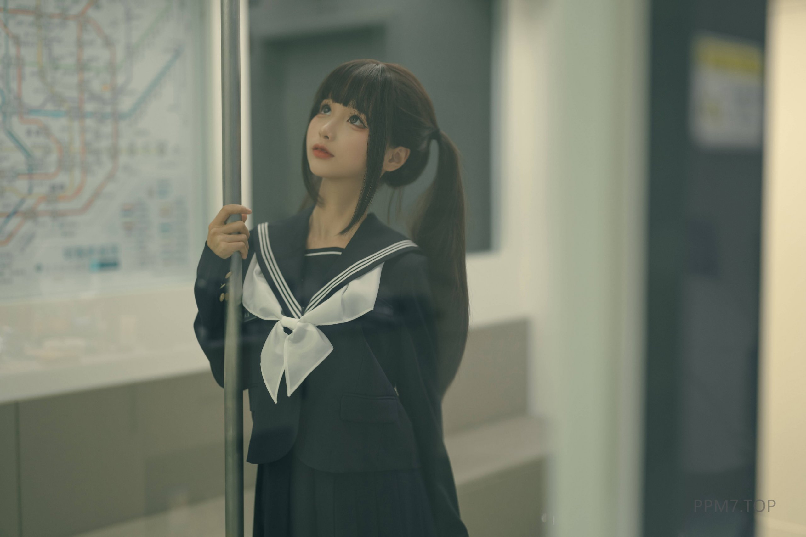 Bo anh cosplay Chun Momo 'Nhiem vu cua chu nhan'