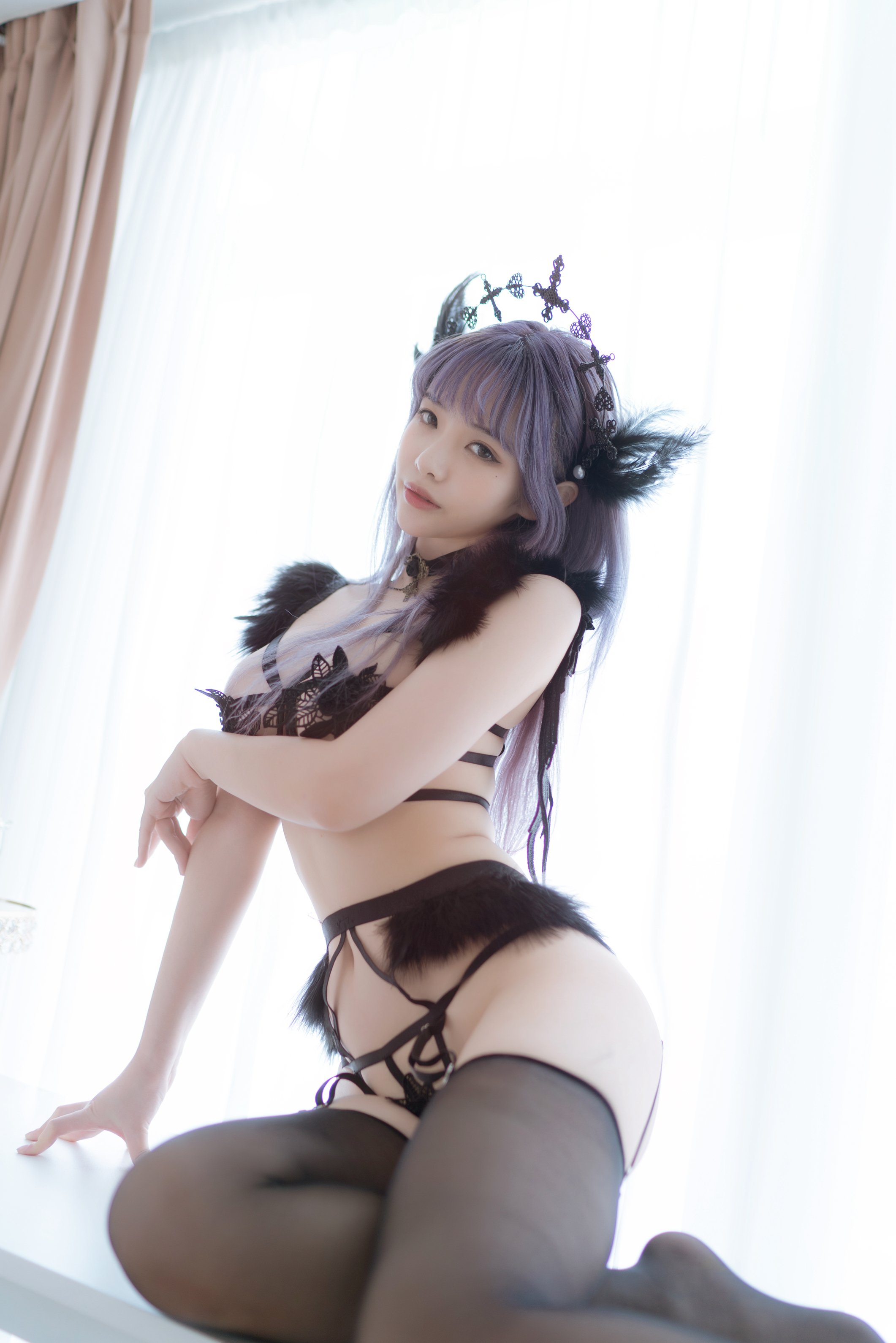 ウェン・メイ・フコウ・ドウリ] 黒い天使