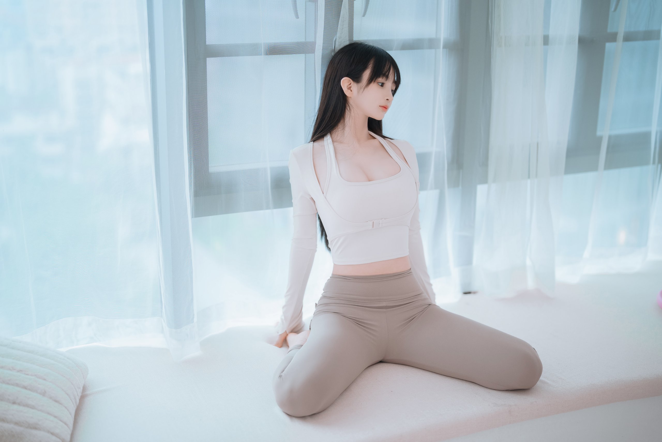 [桜井宁宁] 瑜伽妹妹