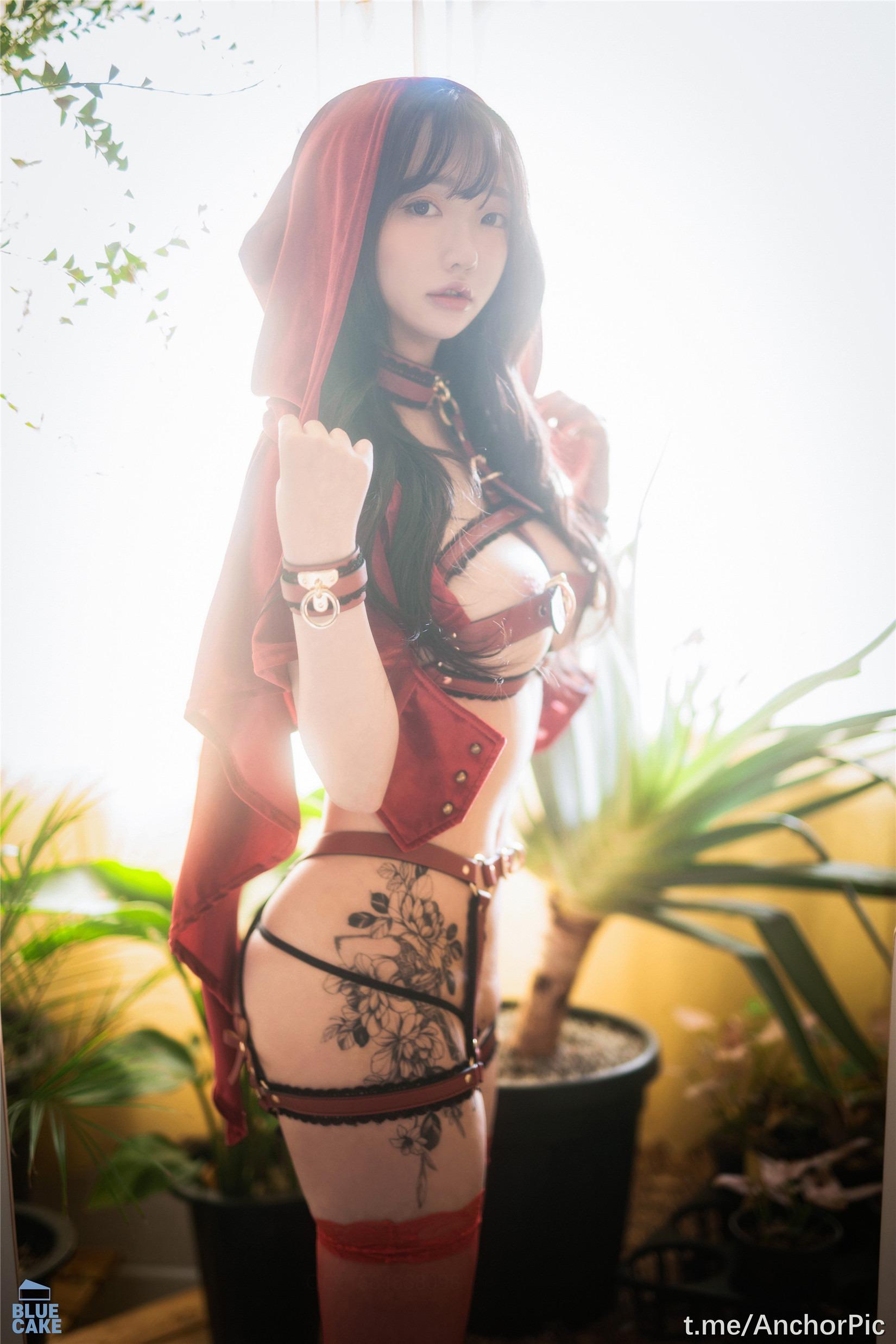 [BLUECAKE] Son Ye-Eun (손예은) - REDHOOD SM 154P