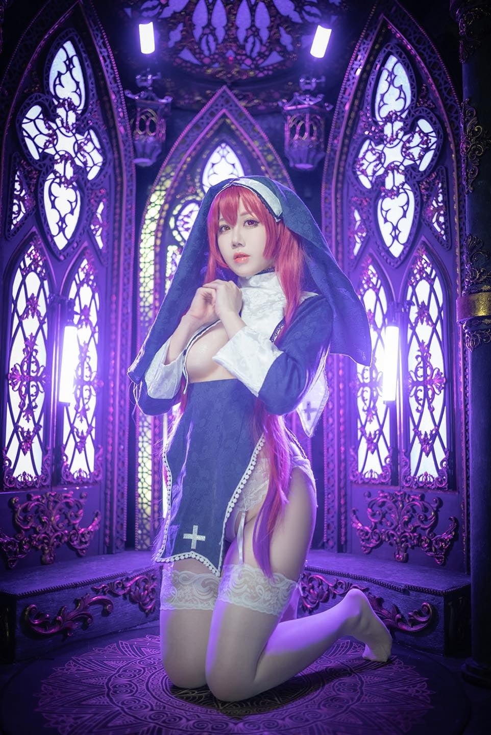 Cosplayer Hồng Kông Coser Hisui đang diễn ra Spy x Family