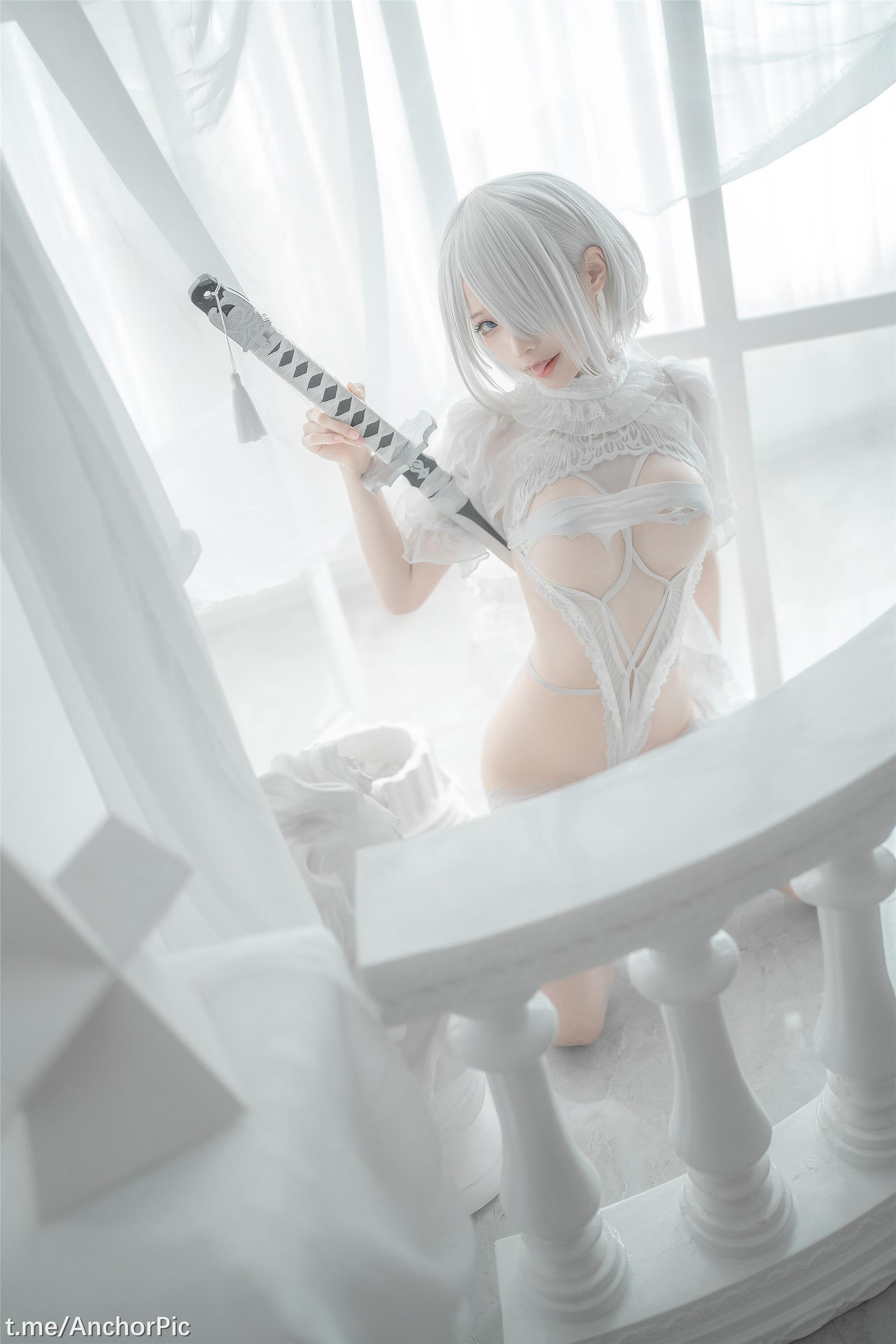 Chun Momo - 2B Áo cưới trắng 60P