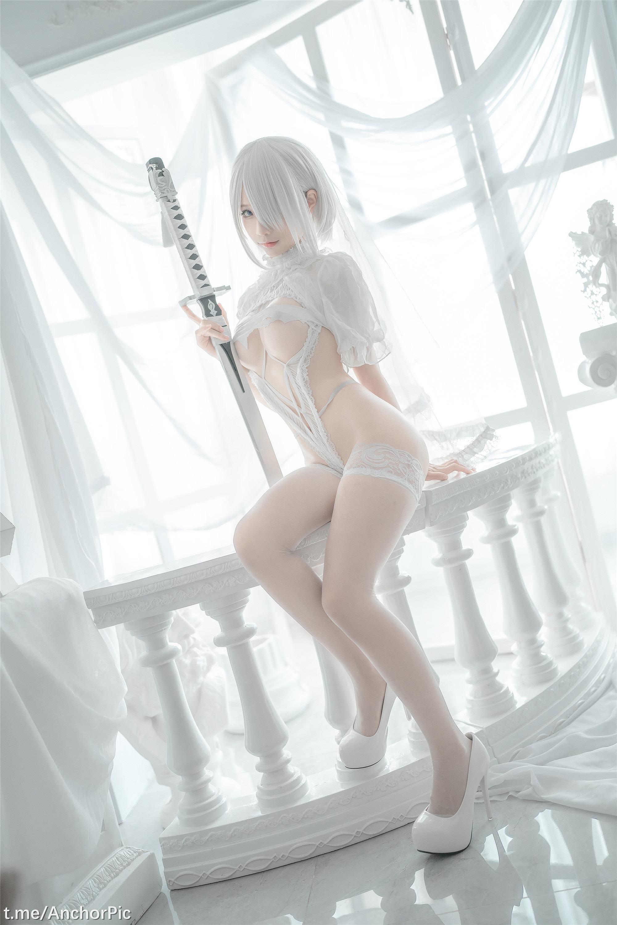Chun Momo - 2B Áo cưới trắng 60P