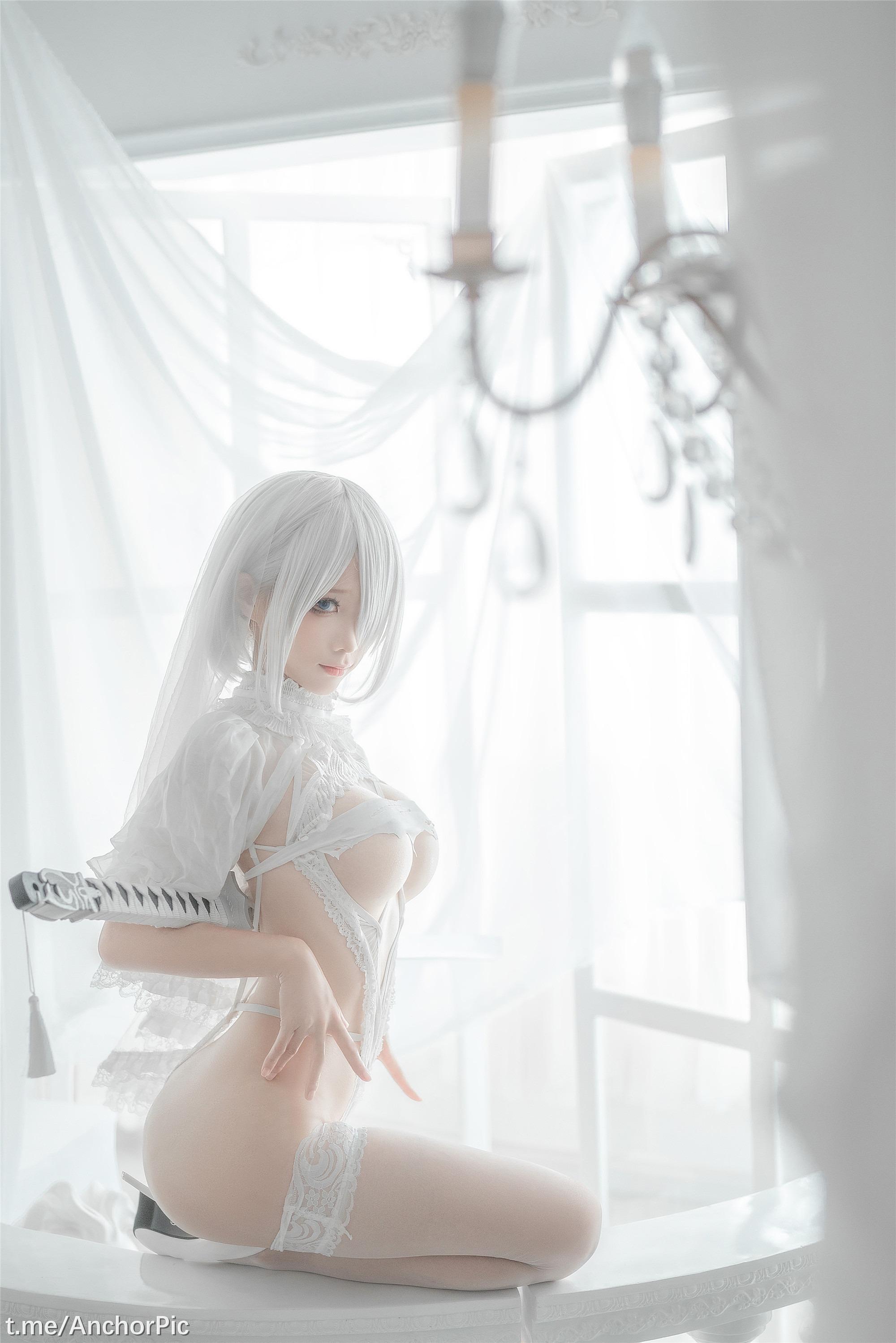 Chun Momo - 2B Áo cưới trắng 60P