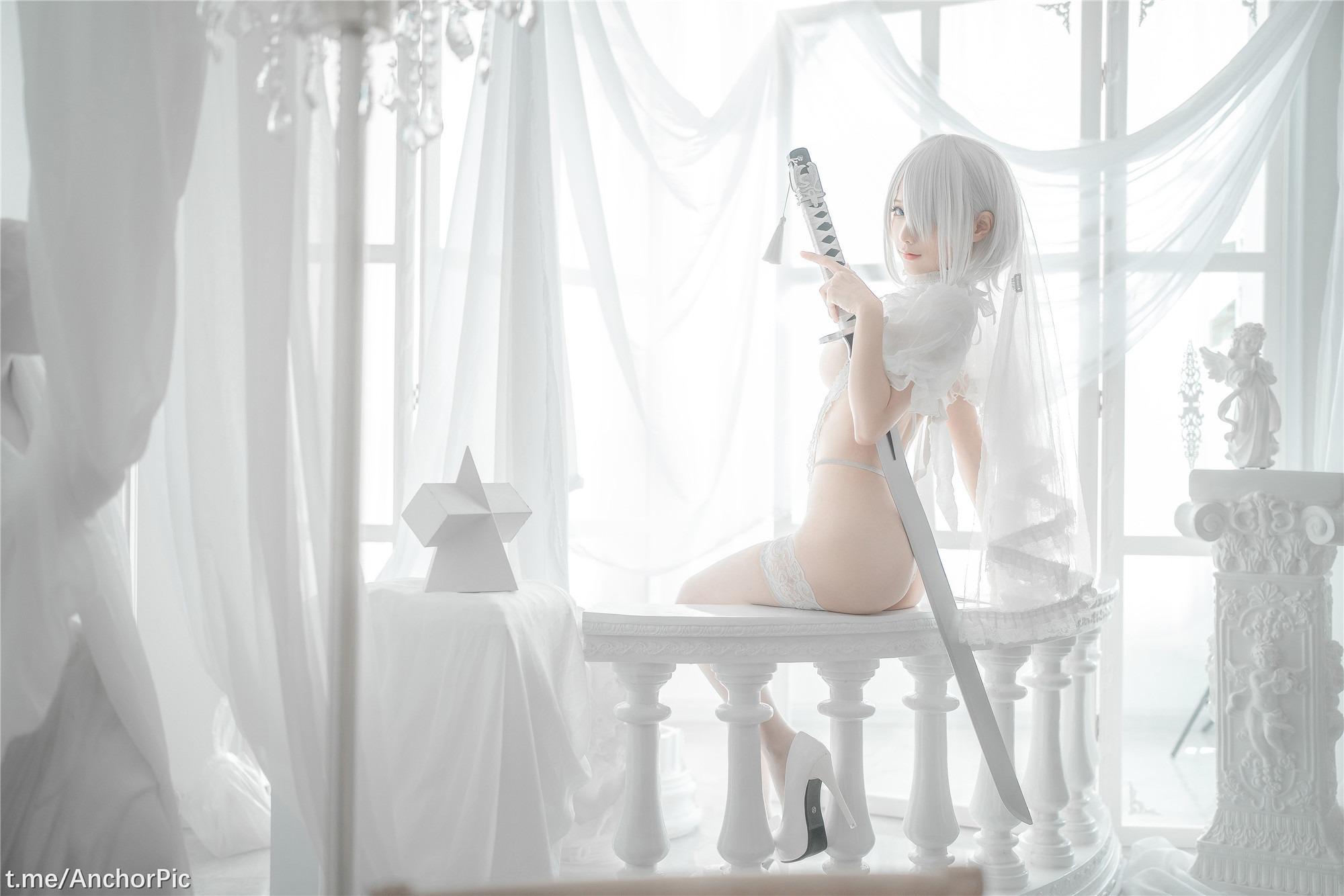 Chun Momo - 2B Áo cưới trắng 60P