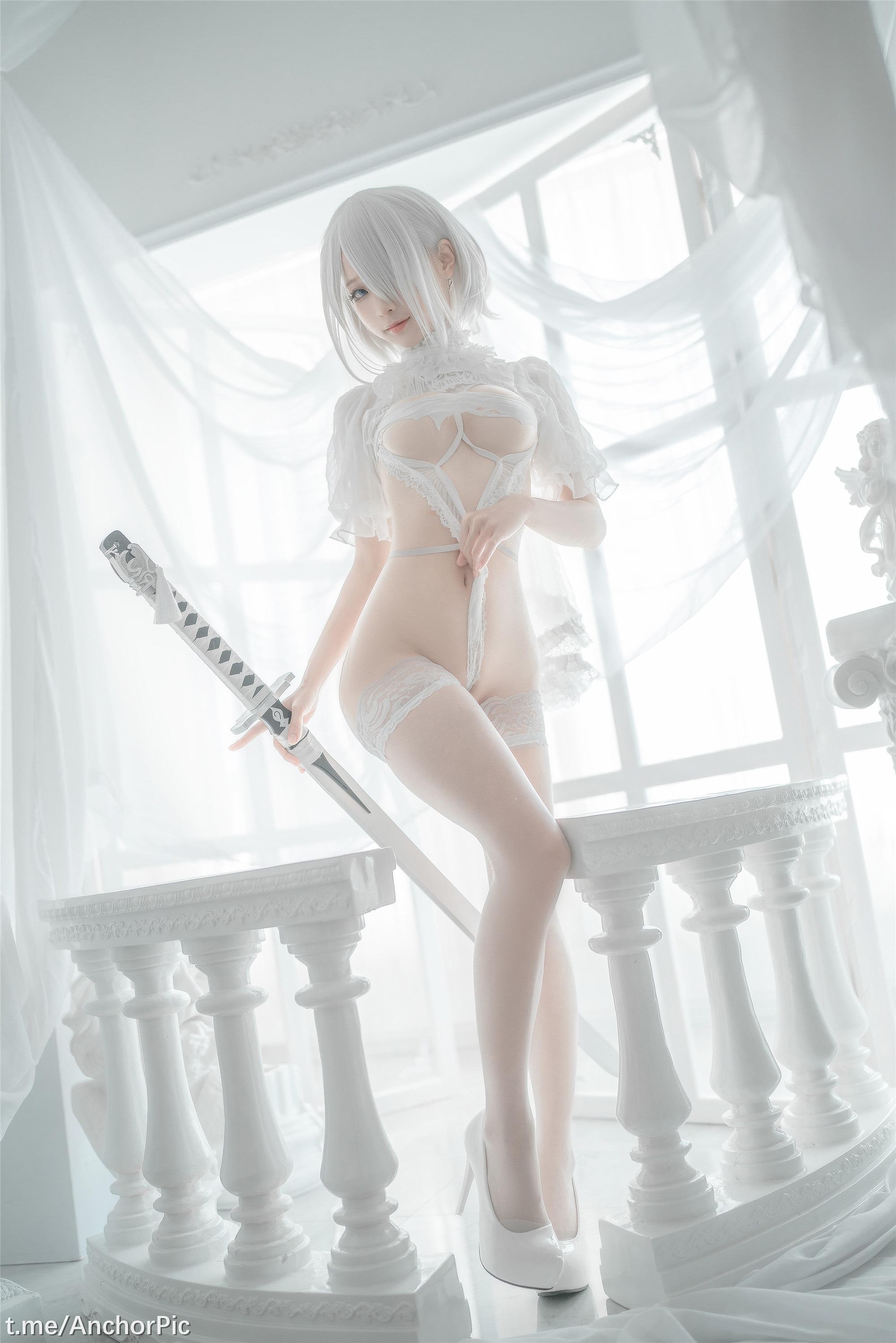 Chun Momo - 2B Áo cưới trắng 60P