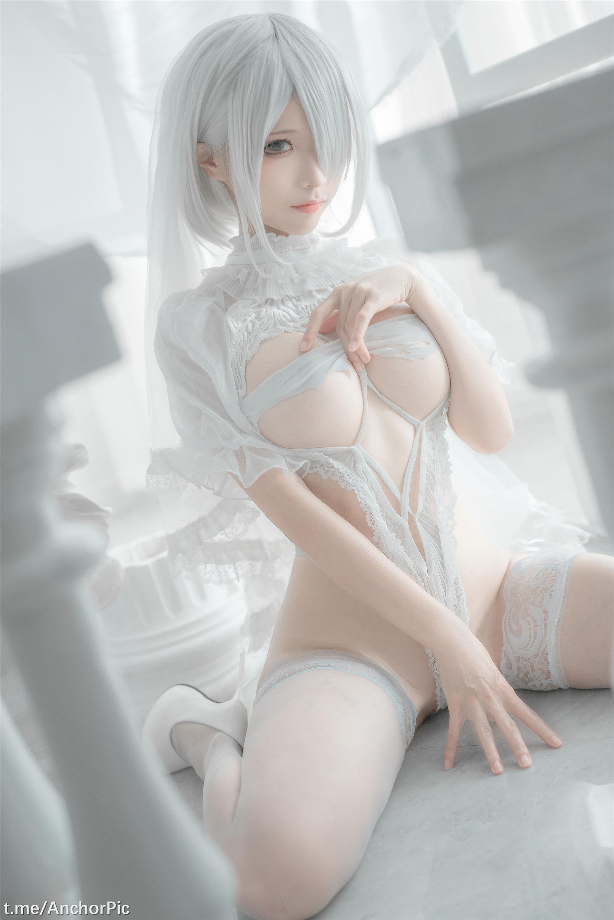 Chun Momo - 2B Áo cưới trắng 60P
