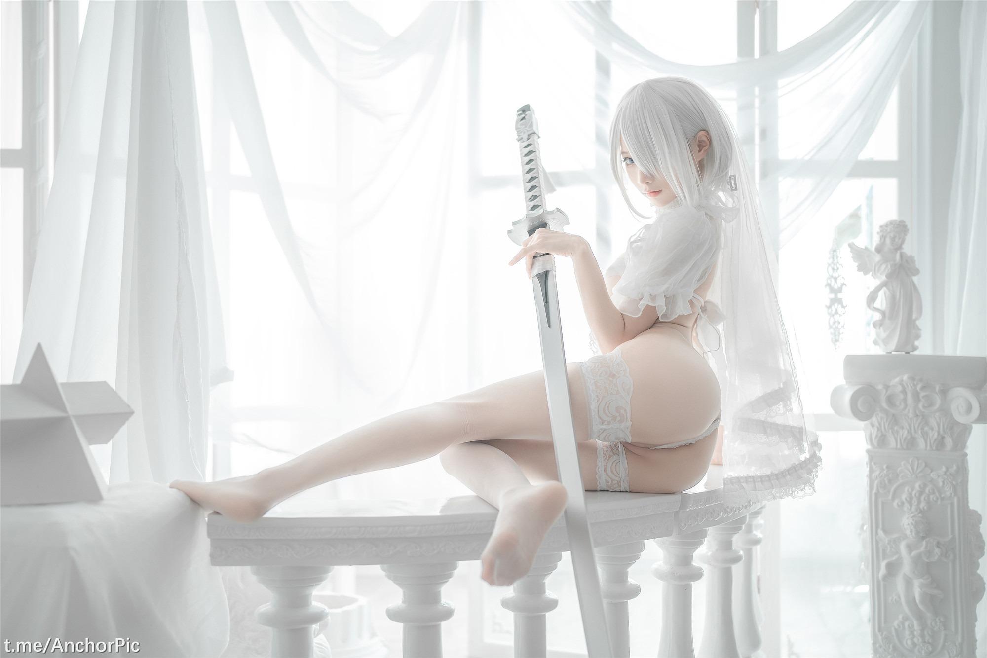 Chun Momo - 2B Áo cưới trắng 60P