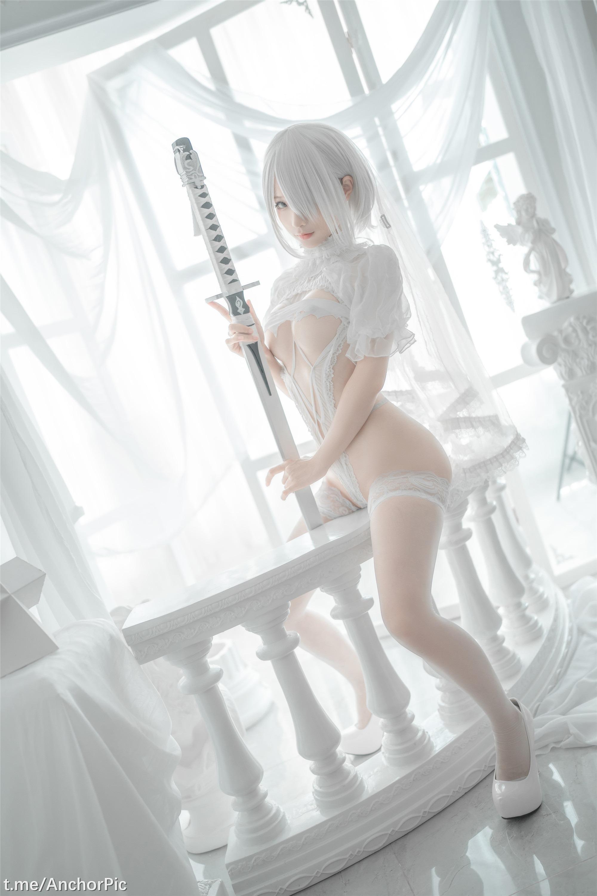 Chun Momo - 2B Áo cưới trắng 60P
