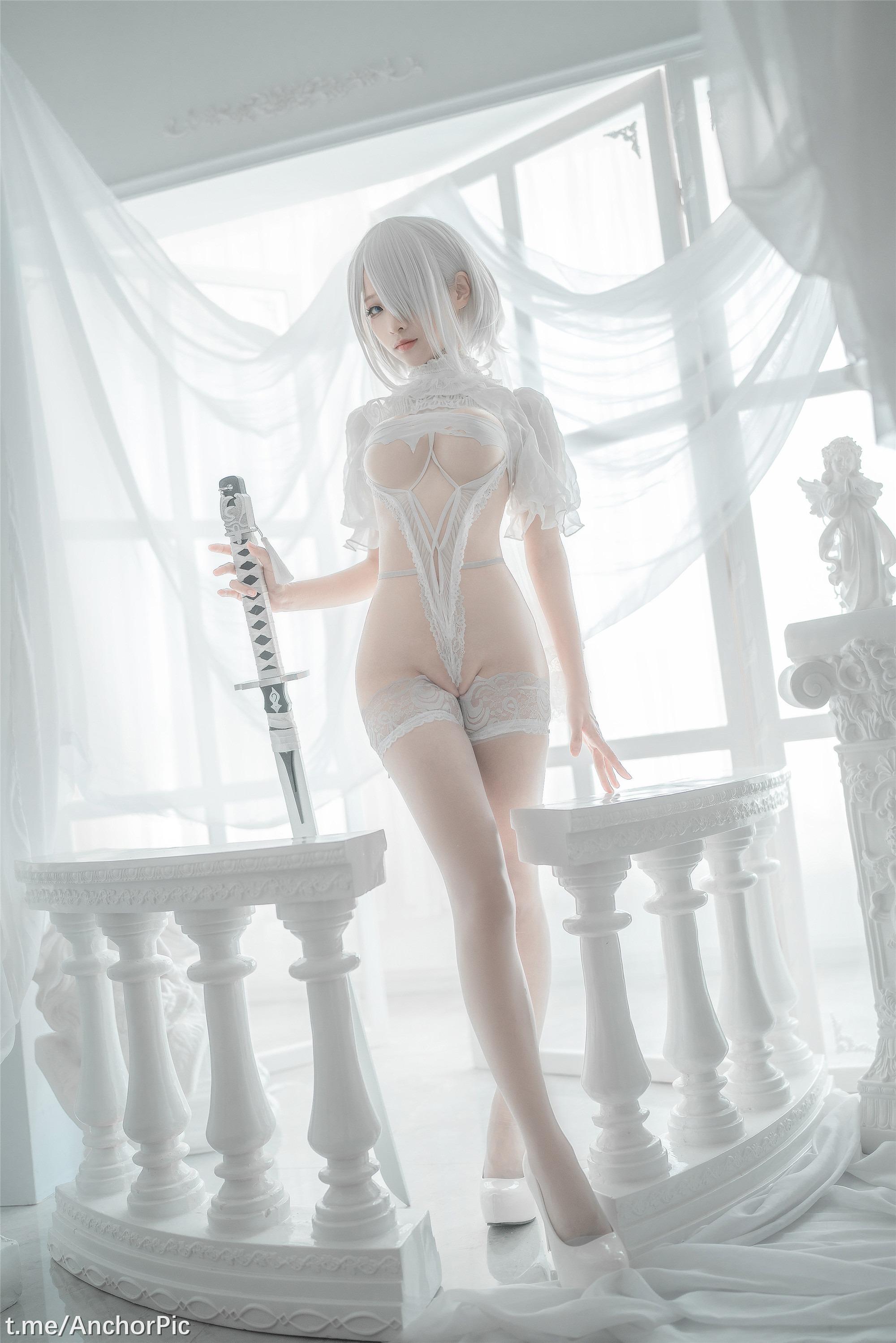 Chun Momo - 2B Áo cưới trắng 60P