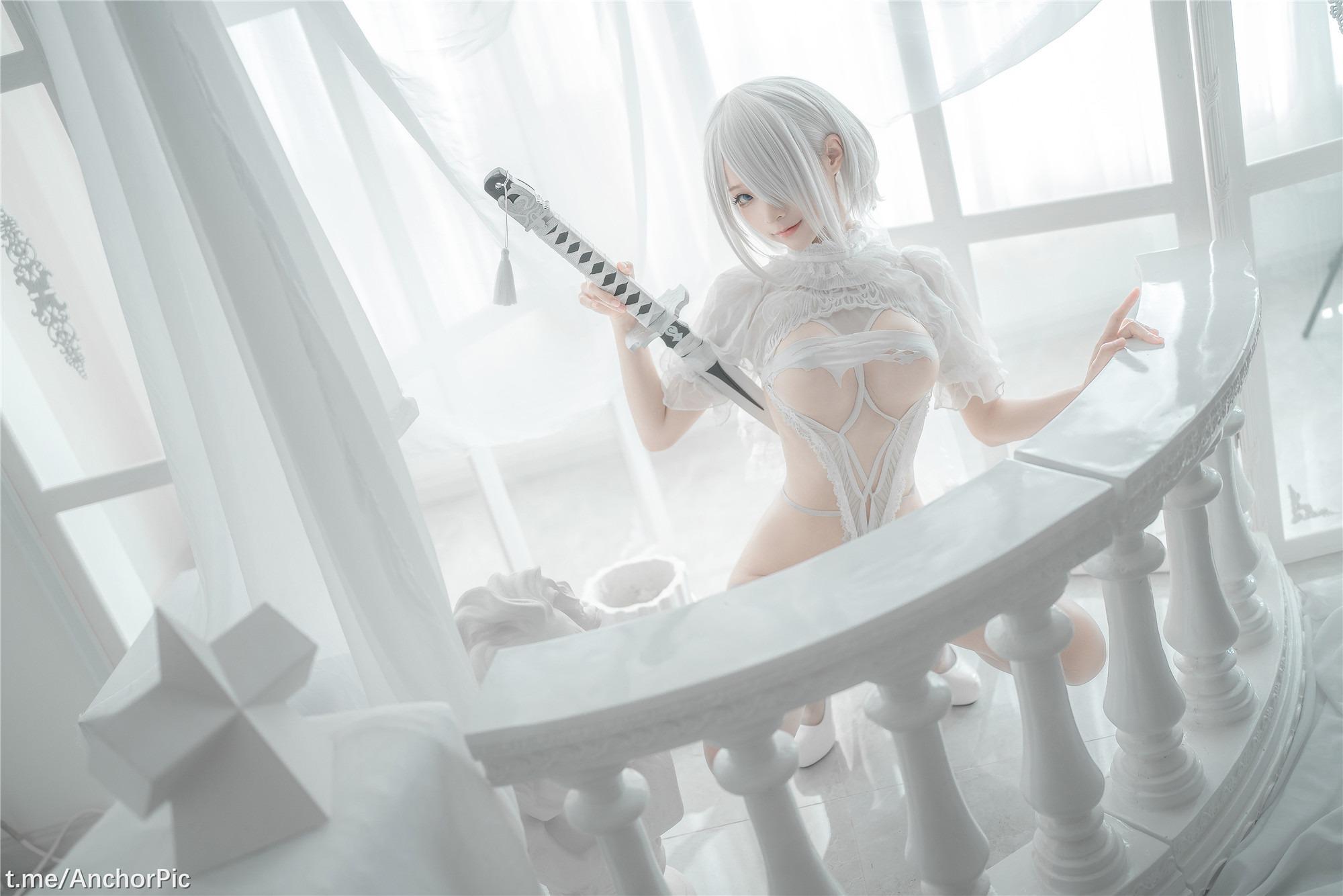 Chun Momo - 2B Áo cưới trắng 60P
