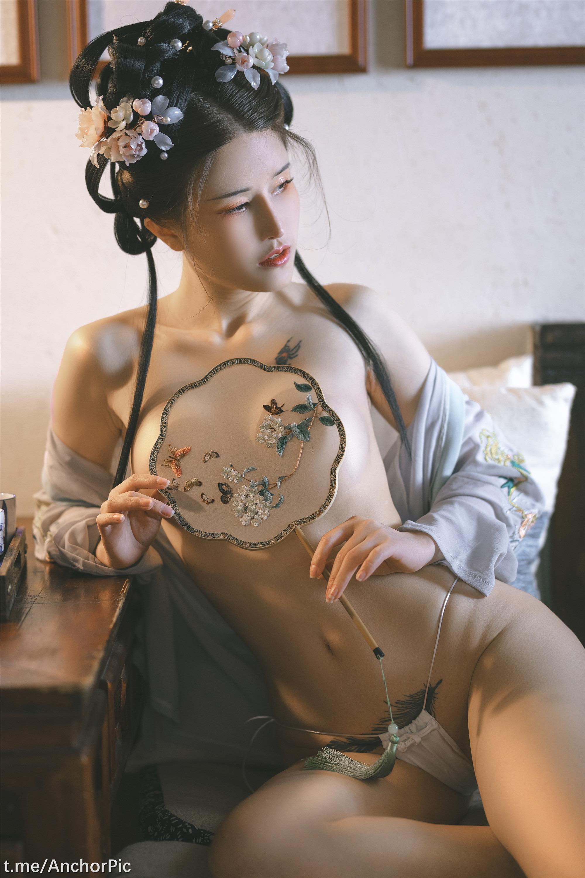 ลู่ เป่า ซุ่ย - ฮั่นฟู[60P