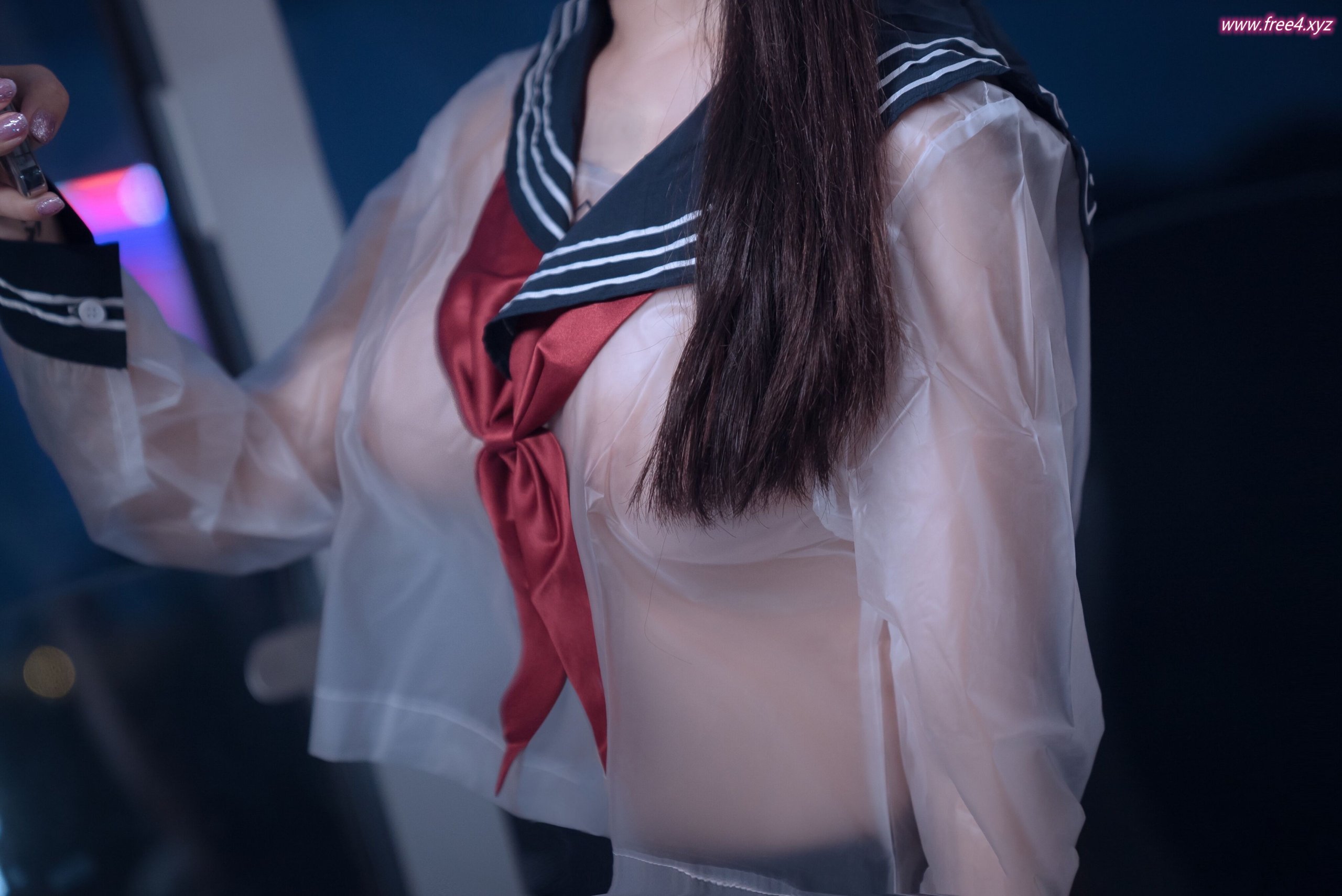 戀戀艾妮] JK