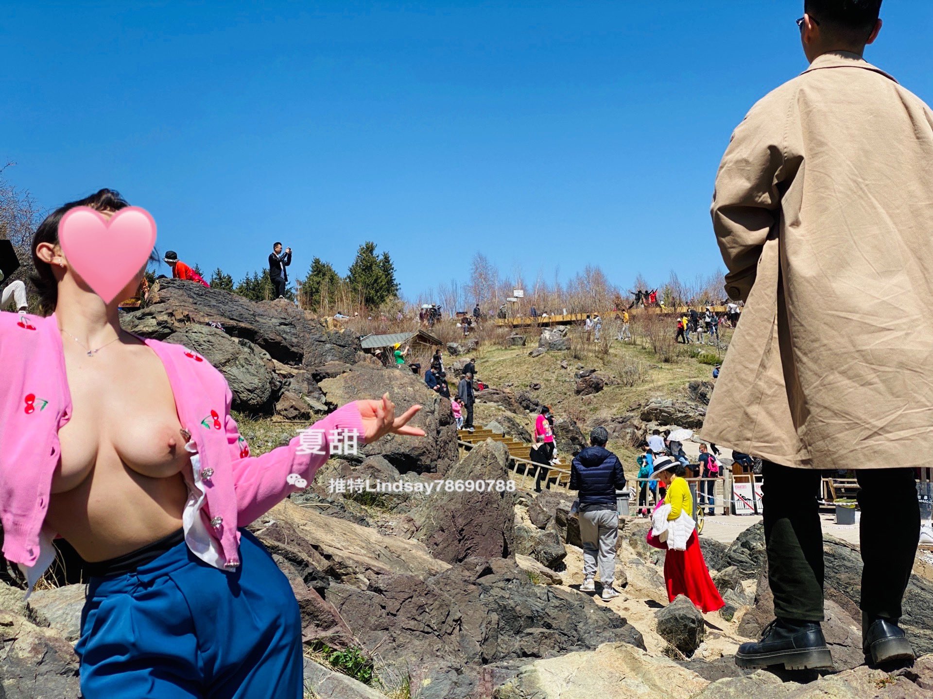 国版卡戴珊！推特抖音网红撸铁健身女王（夏甜）下海不雅自拍流出露出裸体健身裸舞身材无敌