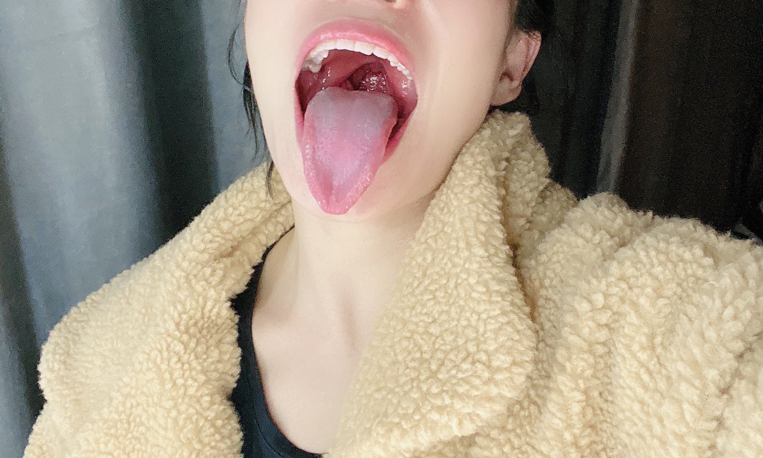 国版卡戴珊！推特抖音网红撸铁健身女王（夏甜）下海不雅自拍流出露出裸体健身裸舞身材无敌