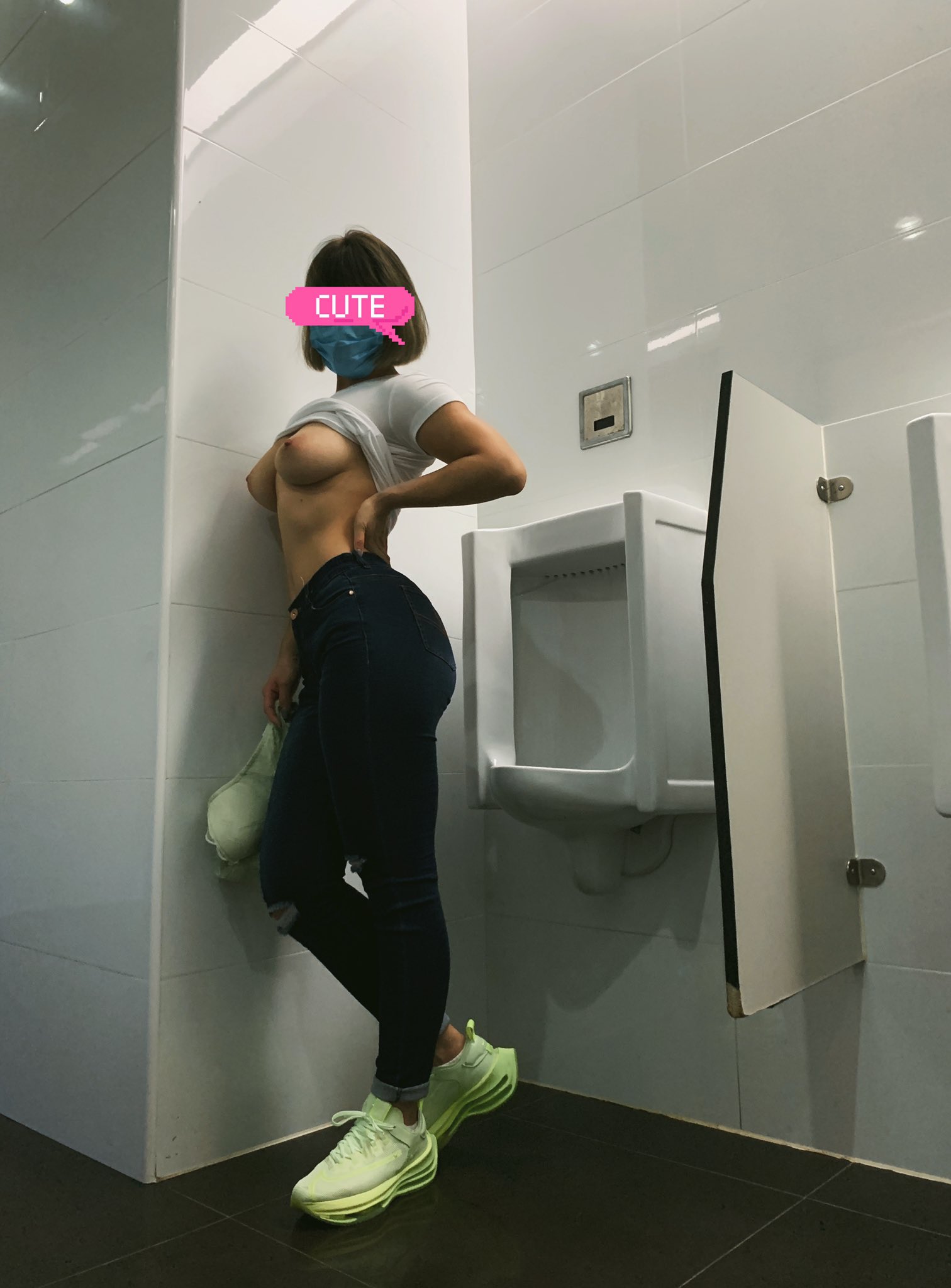 国版卡戴珊！推特抖音网红撸铁健身女王（夏甜）下海不雅自拍流出露出裸体健身裸舞身材无敌