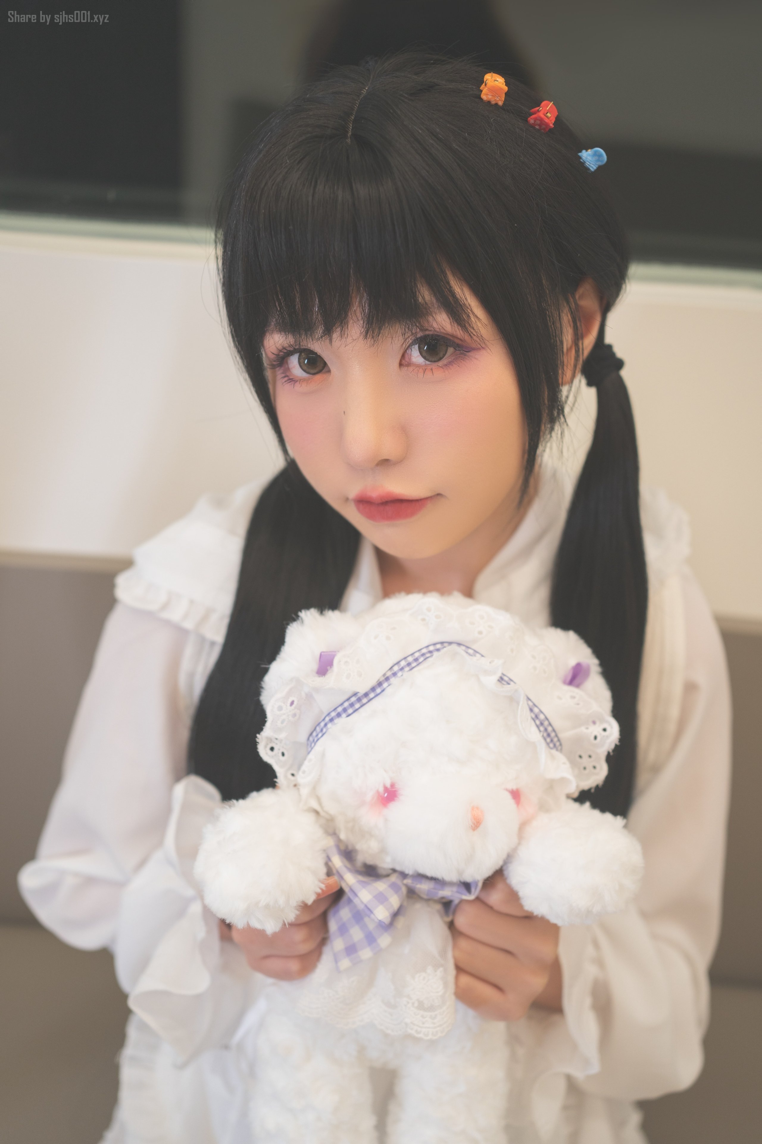 Explosive Machine Girl Meow Xiao Ji: Late Night Subway